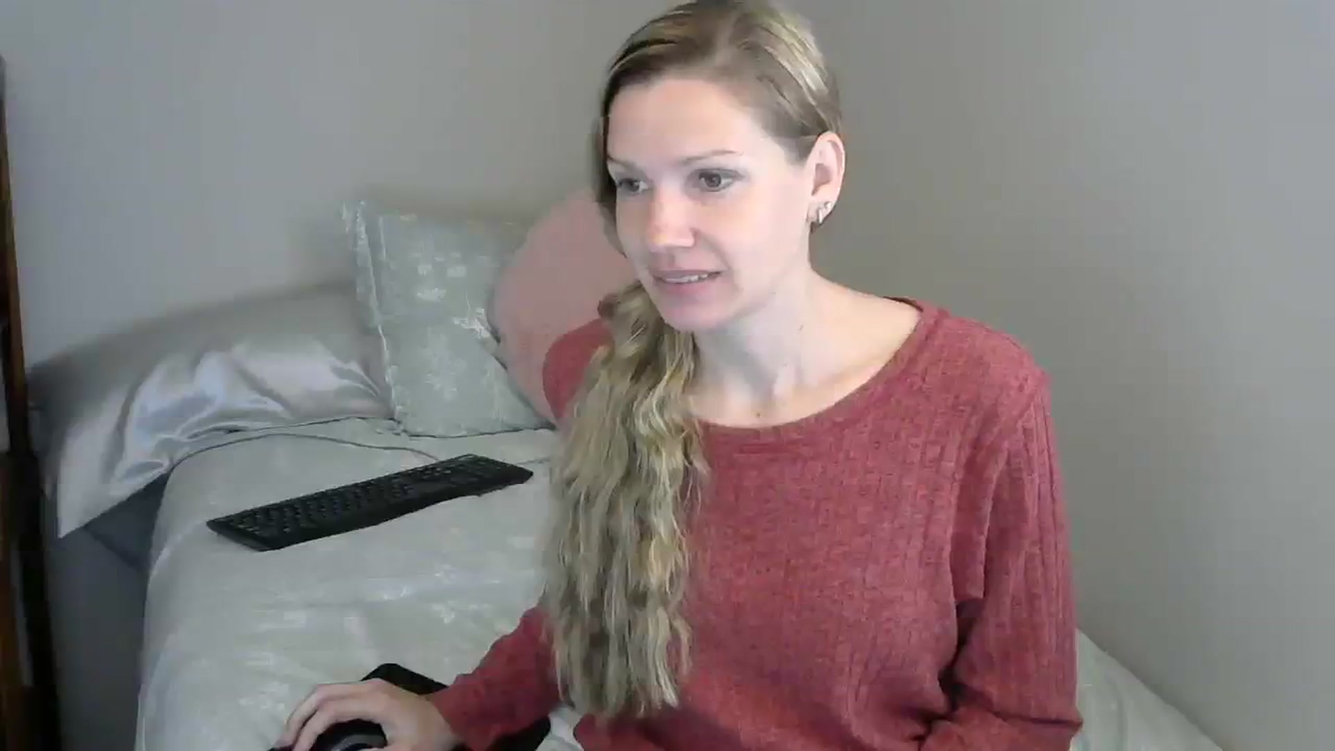 Gallery image thumbnail from SouthernNsexi's myfreecams stream on, 03/22/2024, 13:57 image 10 of 20