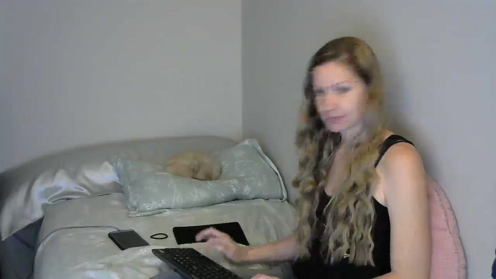 Gallery image thumbnail from SouthernNsexi's myfreecams stream on, 03/23/2024, 15:09 image 6 of 20