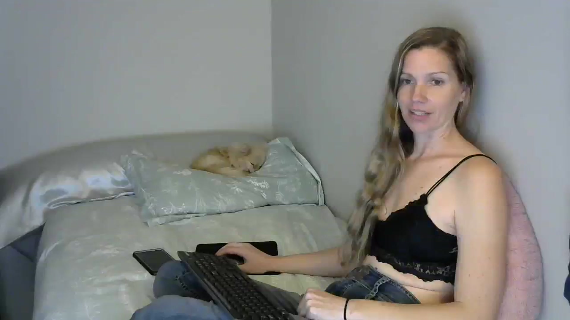 Gallery image thumbnail from SouthernNsexi's myfreecams stream on, 03/23/2024, 15:09 image 20 of 20