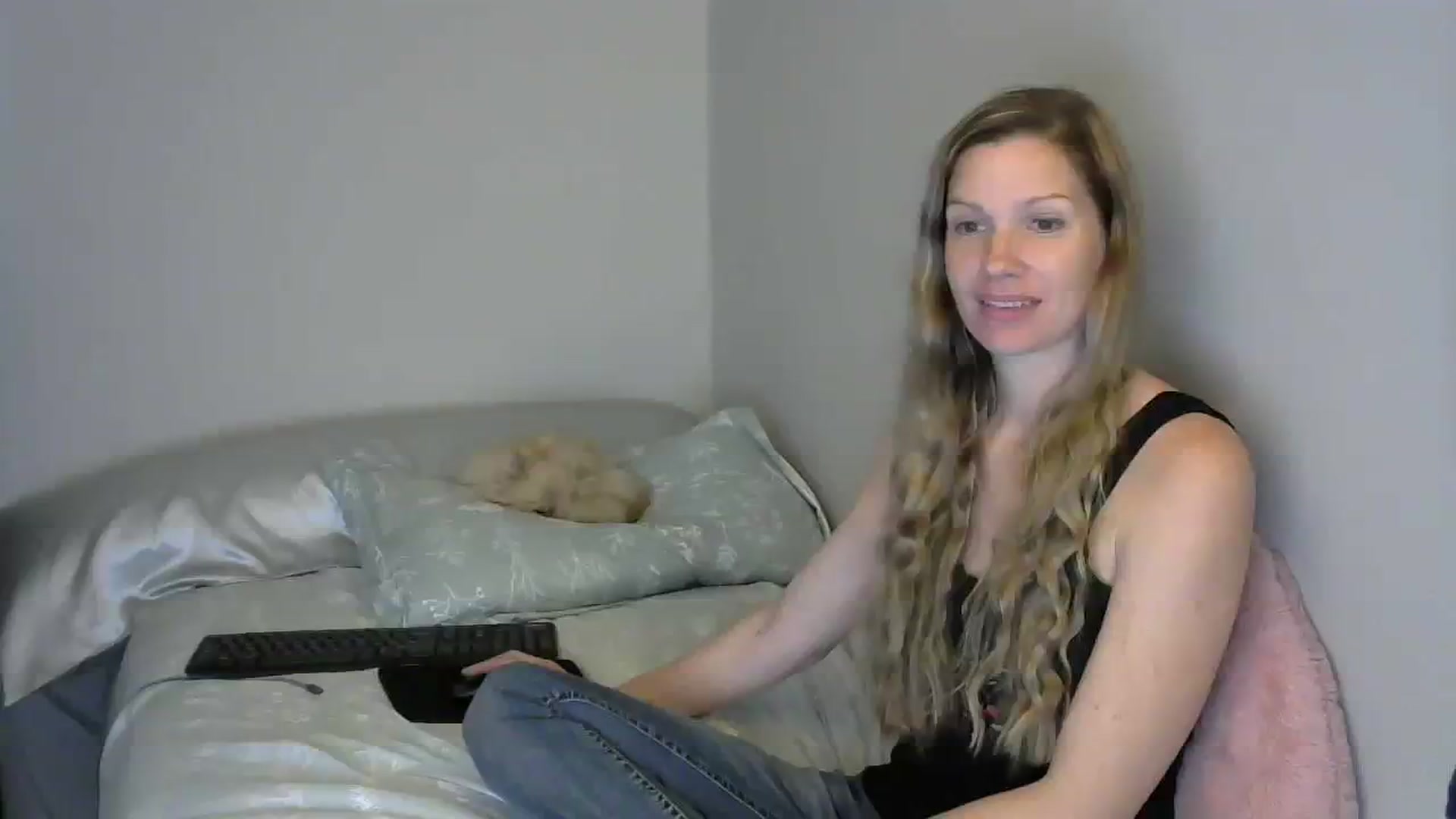 Gallery image thumbnail from SouthernNsexi's myfreecams stream on, 03/23/2024, 15:09 image 7 of 20