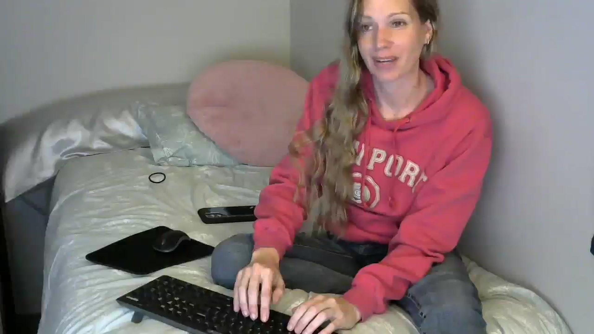 Gallery image thumbnail from SouthernNsexi's myfreecams stream on, 03/24/2024, 02:48 image 15 of 20