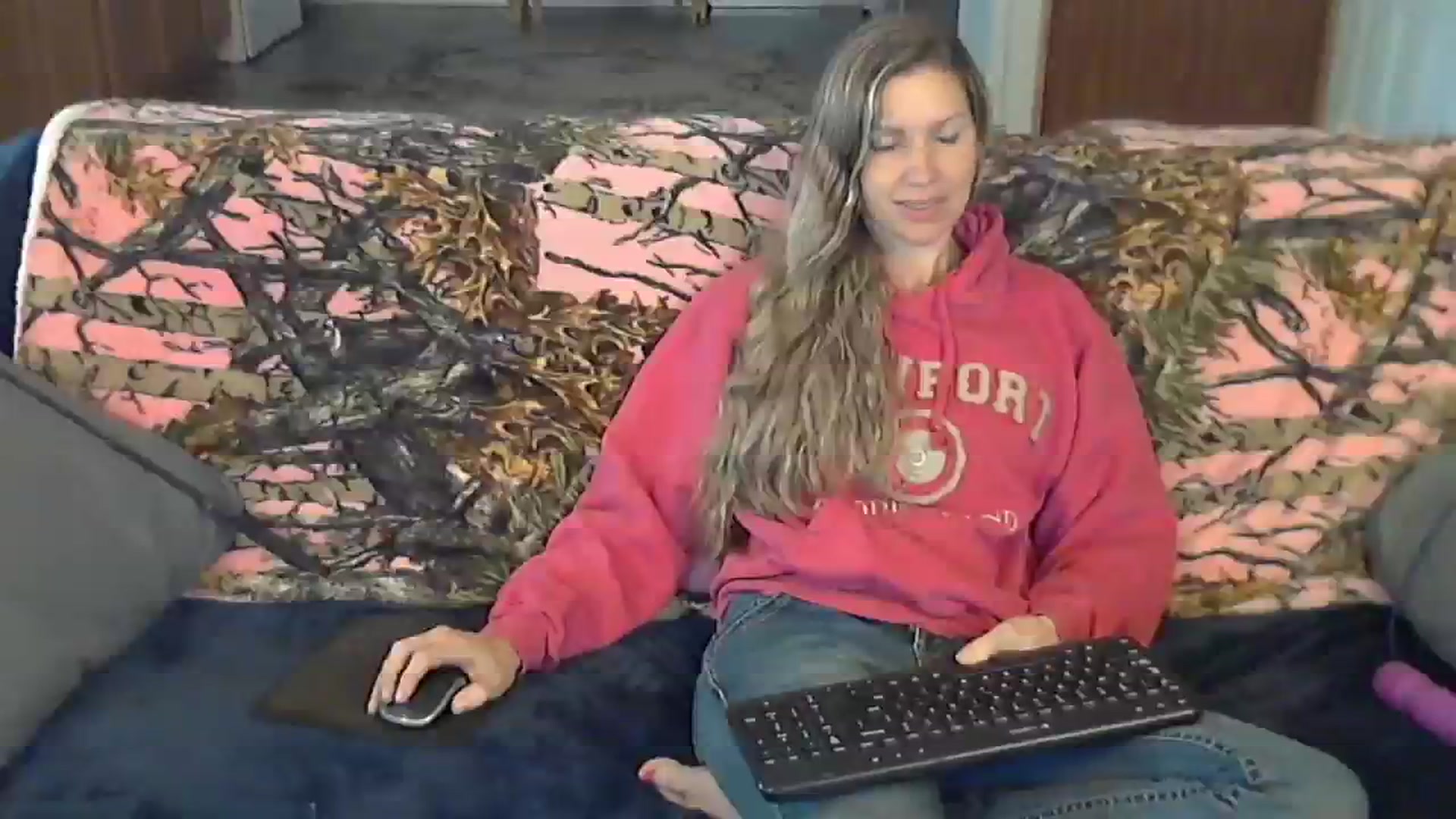 Gallery image thumbnail from SouthernNsexi's myfreecams stream on, 03/24/2024, 14:20 image 5 of 20