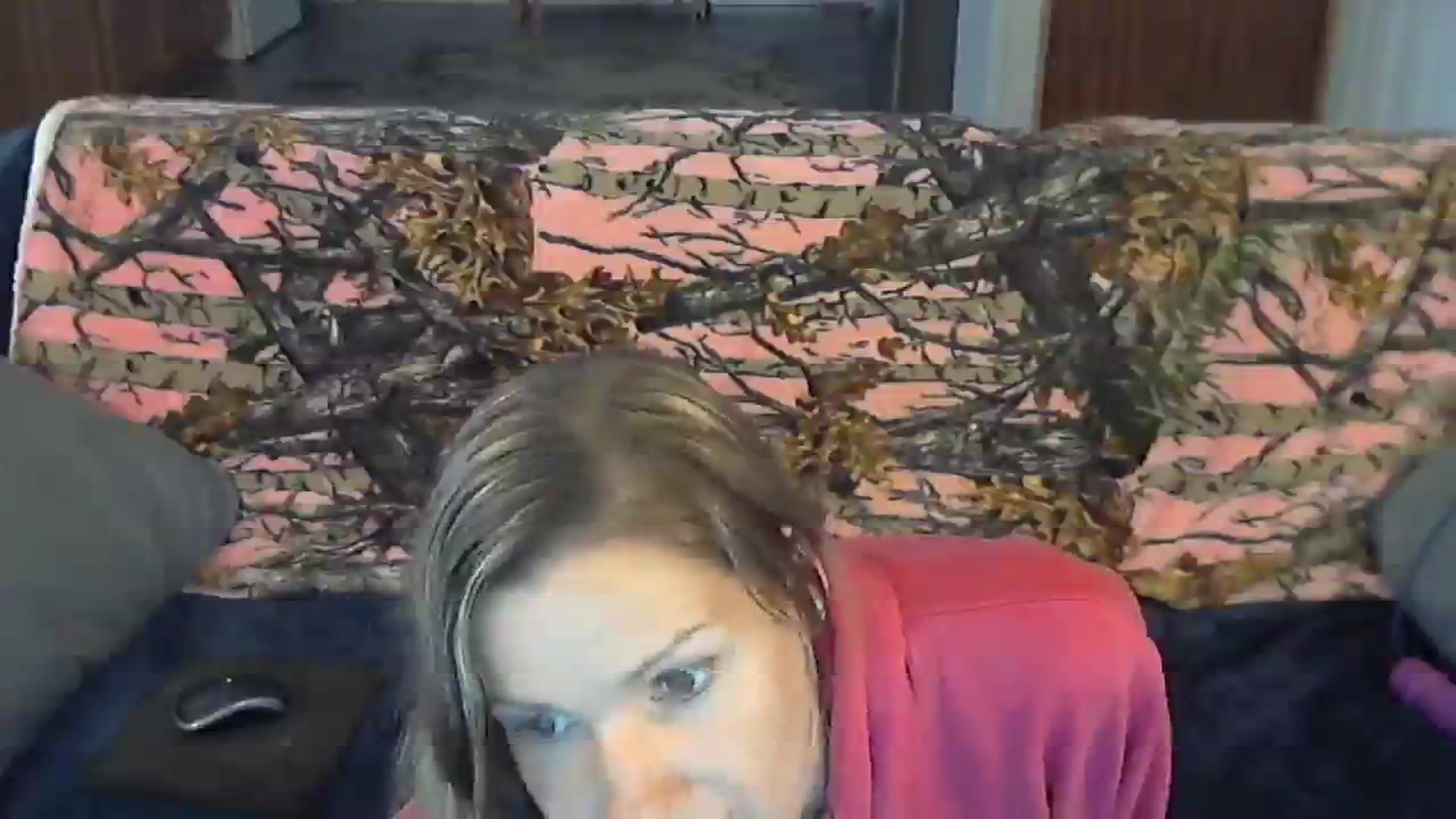 Gallery image thumbnail from SouthernNsexi's myfreecams stream on, 03/24/2024, 14:20 image 2 of 20