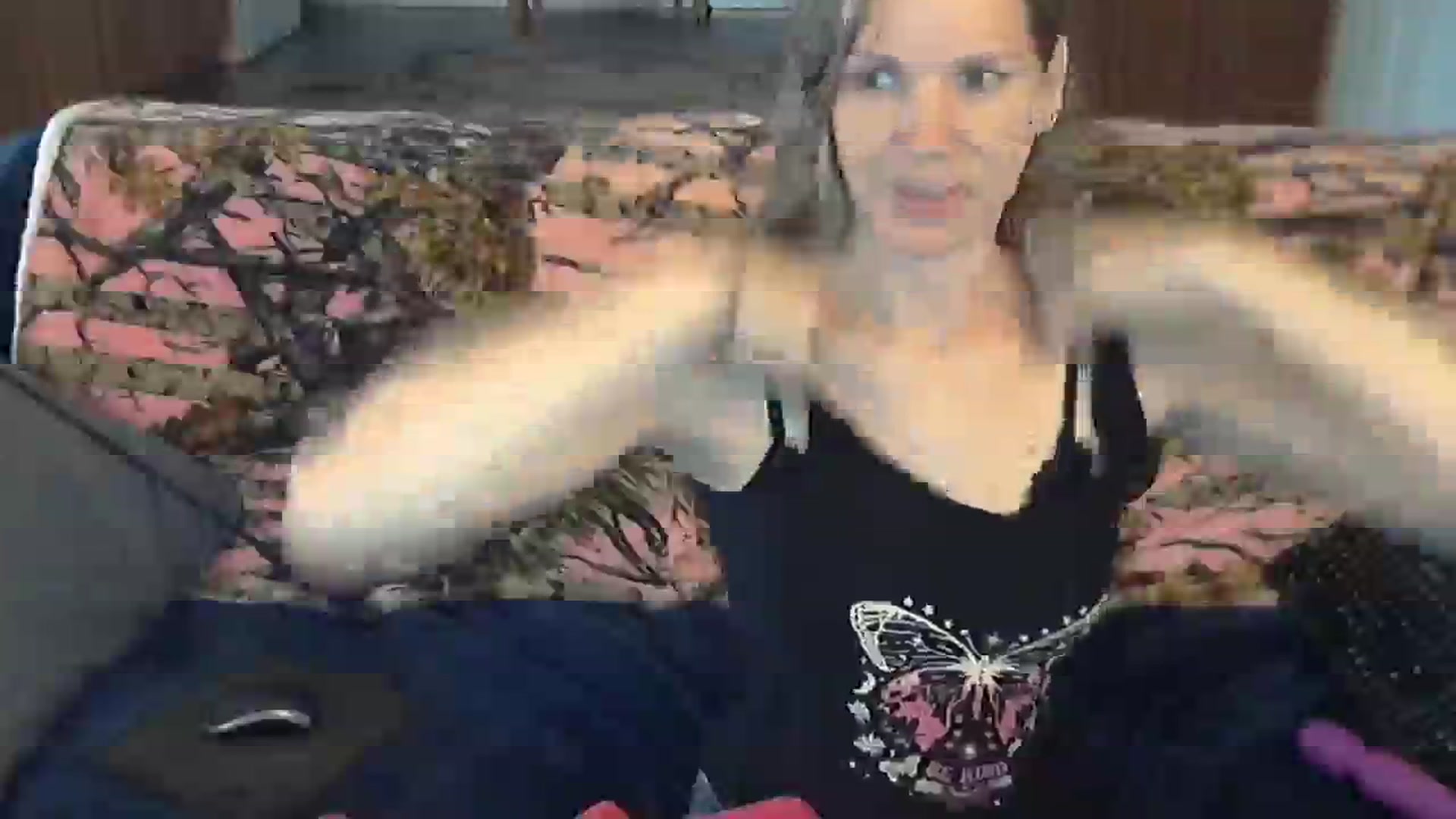 Gallery image thumbnail from SouthernNsexi's myfreecams stream on, 03/24/2024, 14:20 image 11 of 20