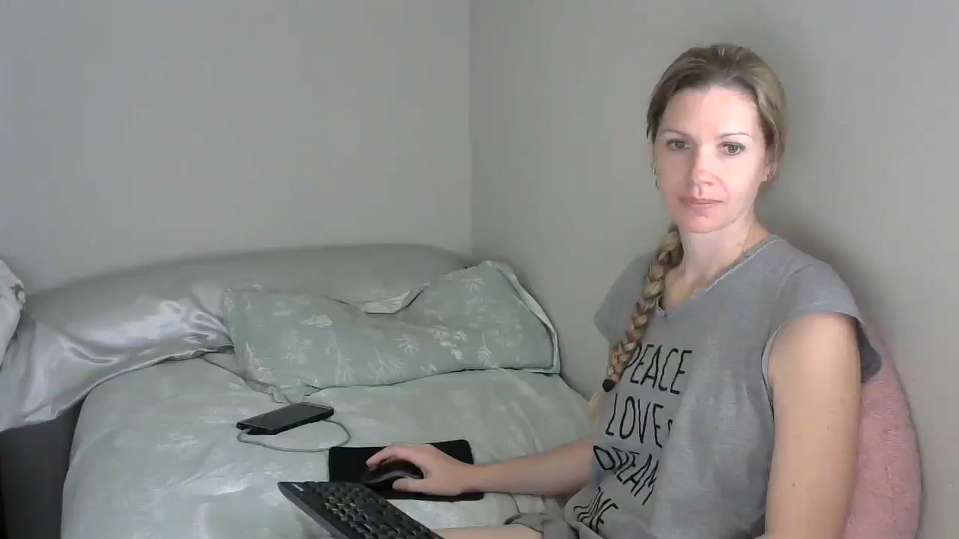 Gallery image thumbnail from SouthernNsexi's myfreecams stream on, 03/28/2024, 14:19 image 15 of 20