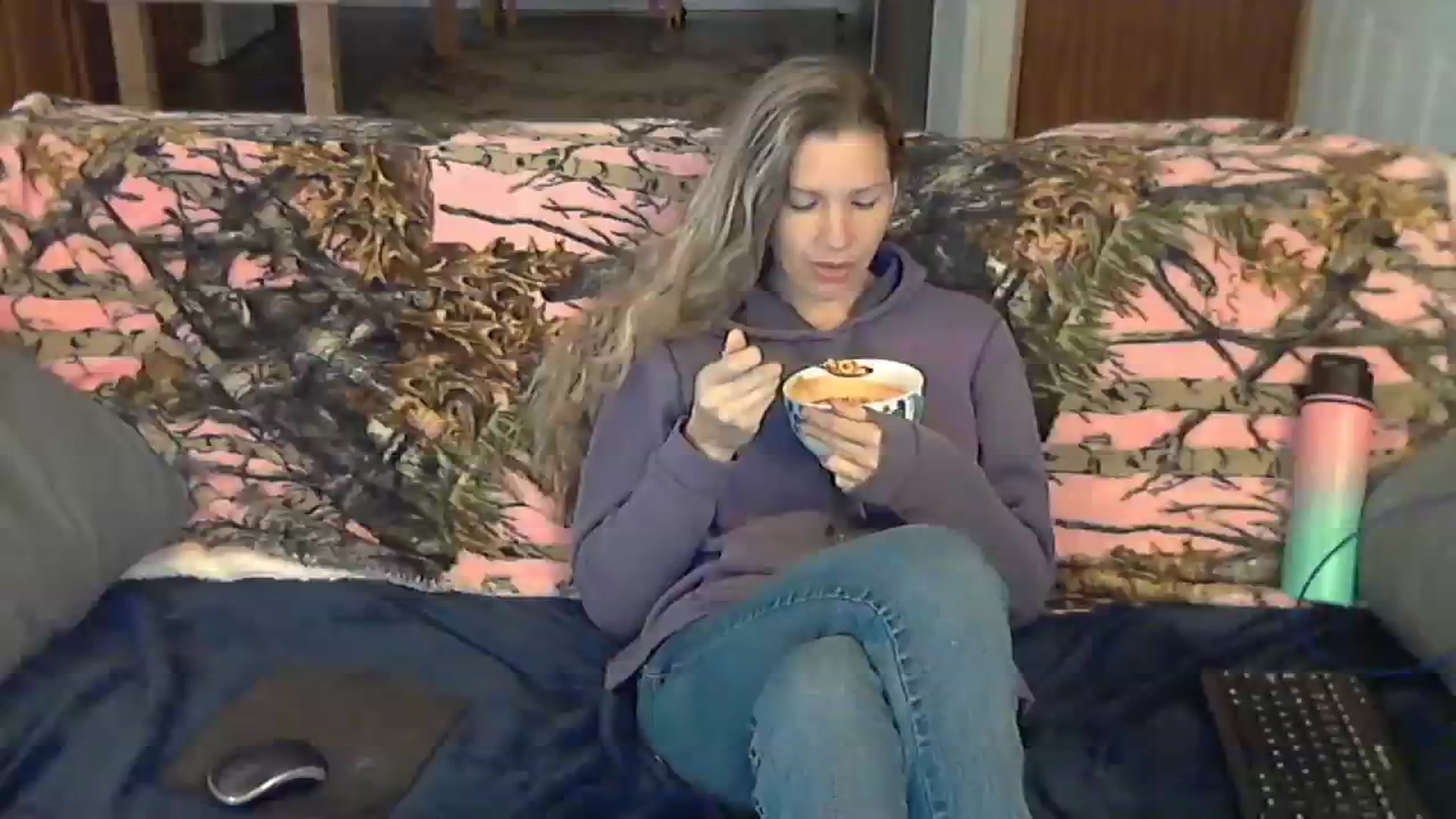Gallery image thumbnail from SouthernNsexi's myfreecams stream on, 03/30/2024, 13:32 image 13 of 20