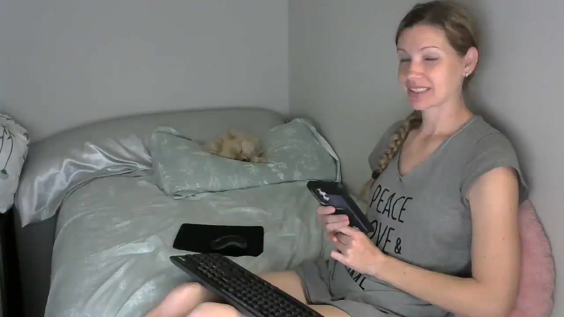 Gallery image thumbnail from SouthernNsexi's myfreecams stream on, 04/01/2024, 13:53 image 14 of 20