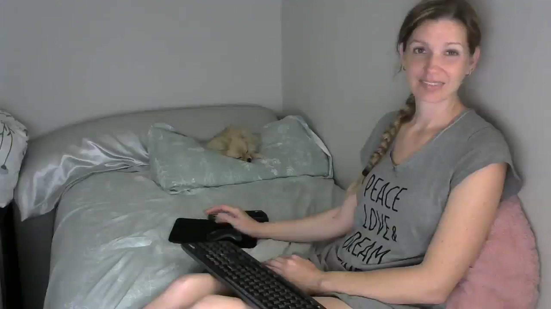 Gallery image thumbnail from SouthernNsexi's myfreecams stream on, 04/01/2024, 13:53 image 9 of 20