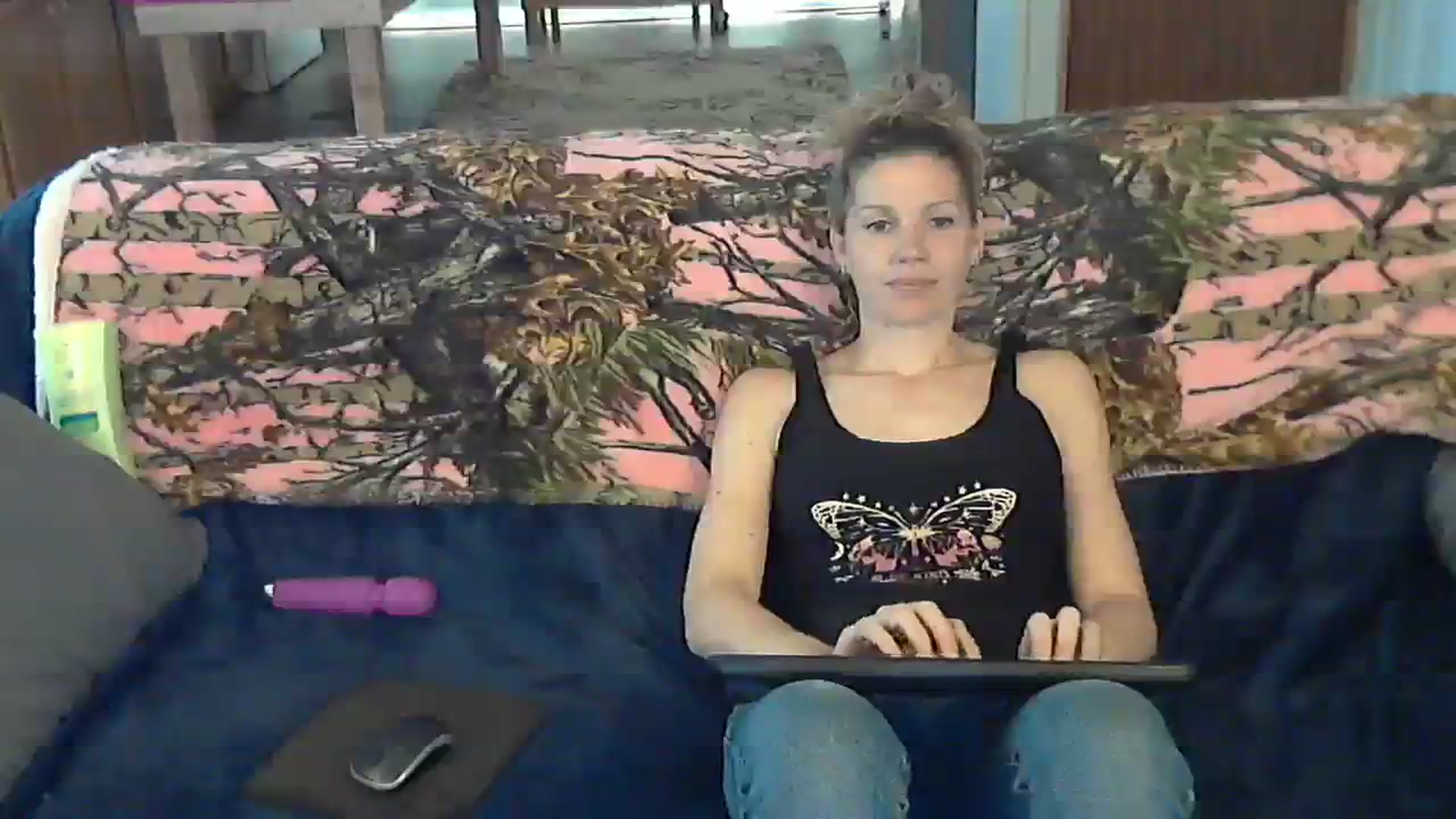 Gallery image thumbnail from SouthernNsexi's myfreecams stream on, 04/06/2024, 14:20 image 20 of 20