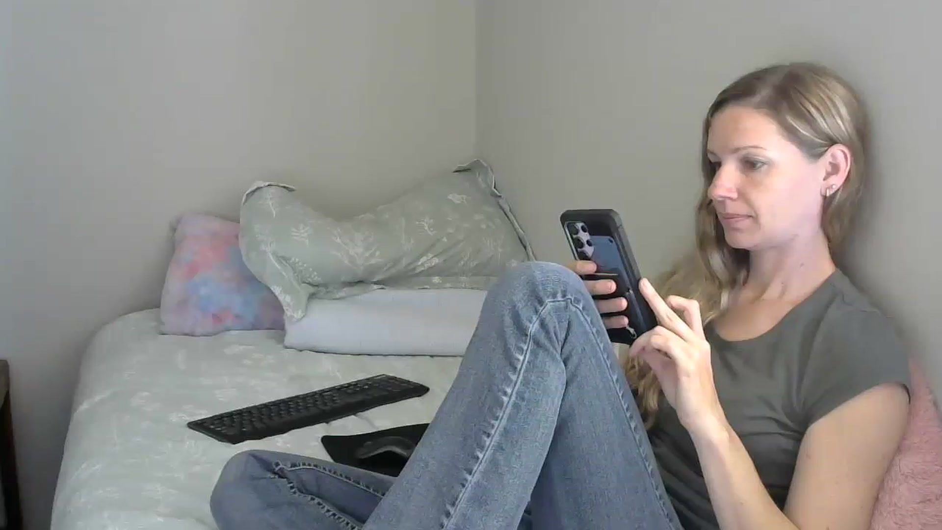 Gallery image thumbnail from SouthernNsexi's myfreecams stream on, 04/13/2024, 15:14 image 20 of 20