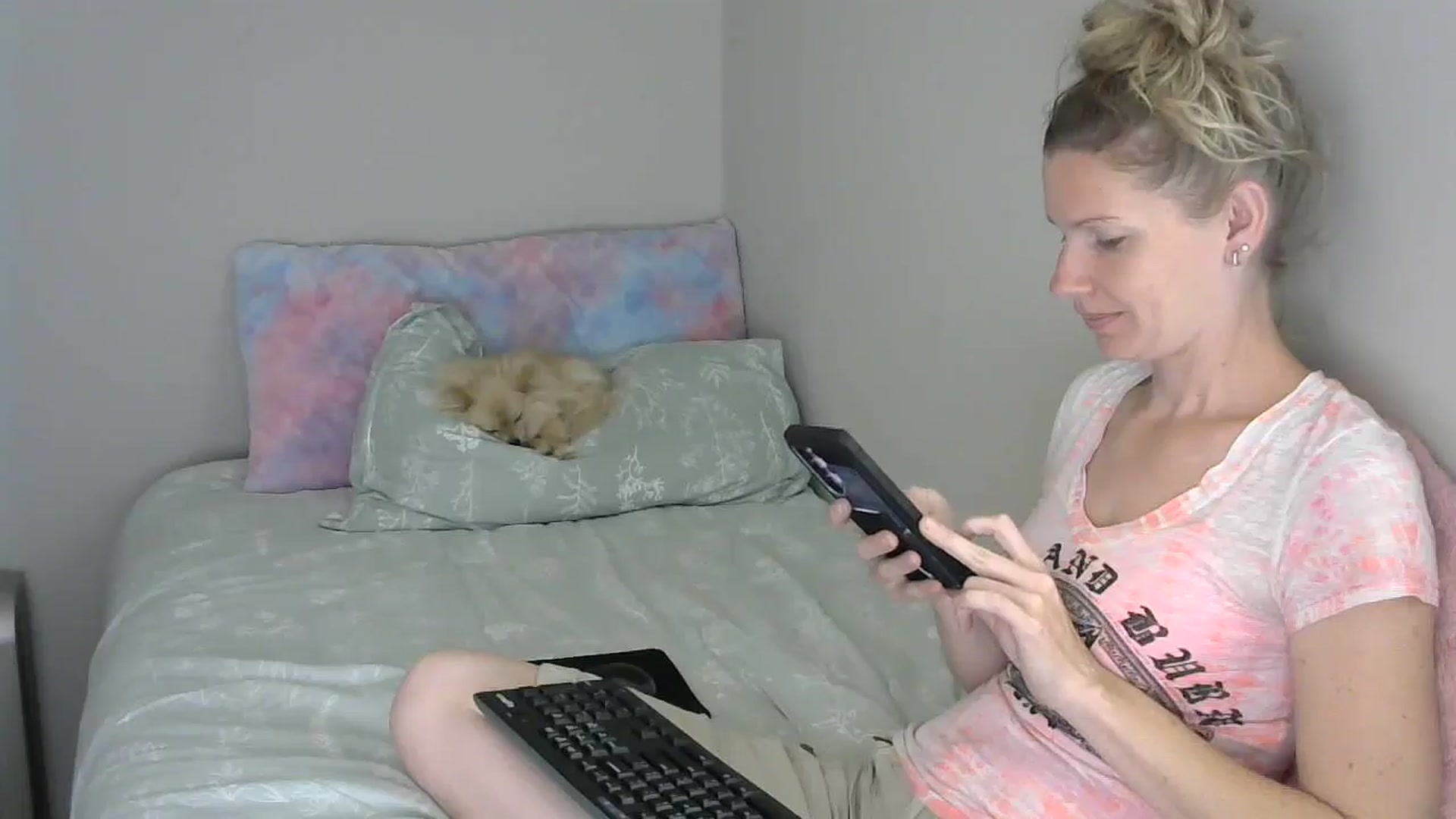 Gallery image thumbnail from SouthernNsexi's myfreecams stream on, 04/19/2024, 13:28 image 20 of 20