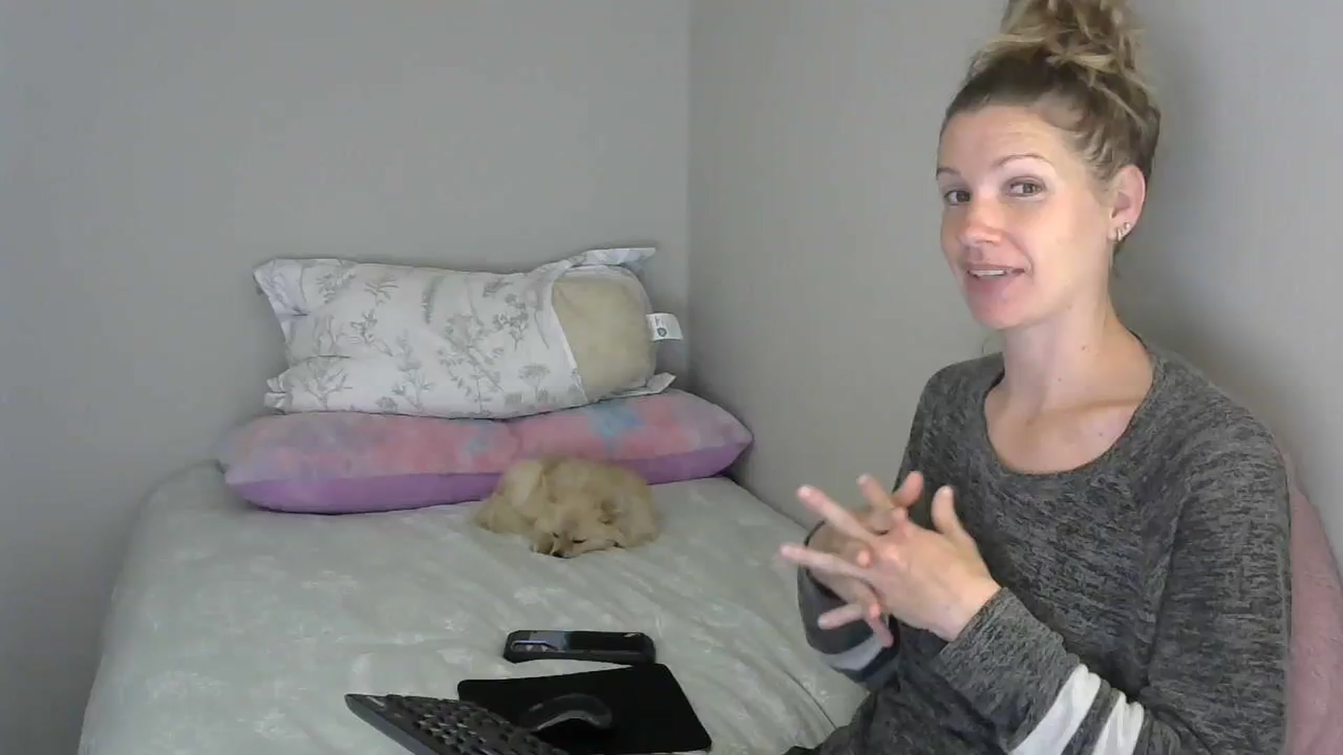Gallery image thumbnail from SouthernNsexi's myfreecams stream on, 04/25/2024, 13:29 image 8 of 20