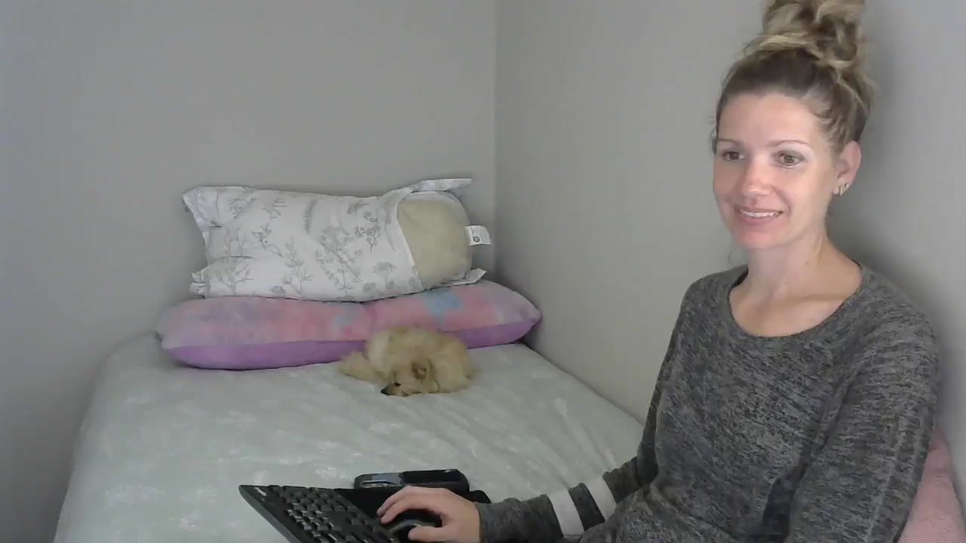 Gallery image thumbnail from SouthernNsexi's myfreecams stream on, 04/25/2024, 13:29 image 20 of 20