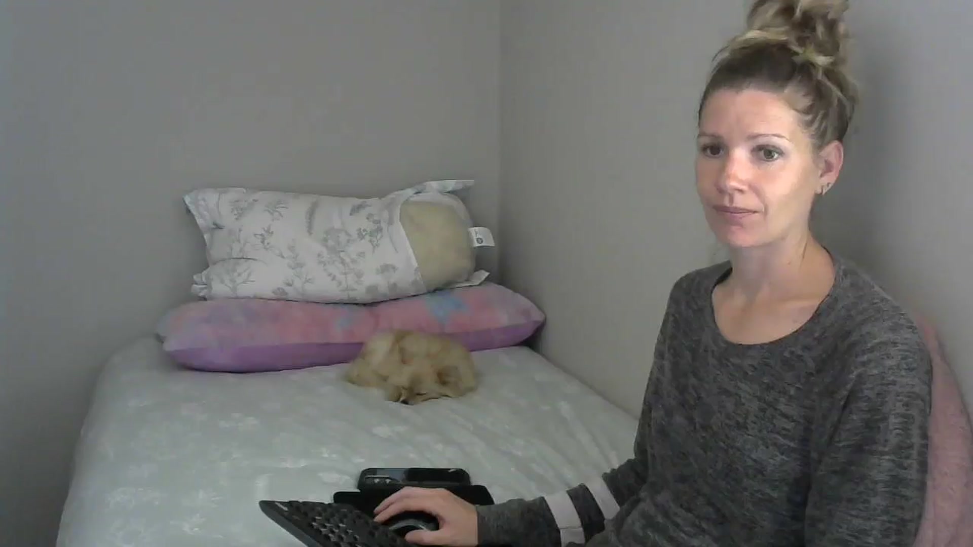 Gallery image thumbnail from SouthernNsexi's myfreecams stream on, 04/25/2024, 13:29 image 13 of 20