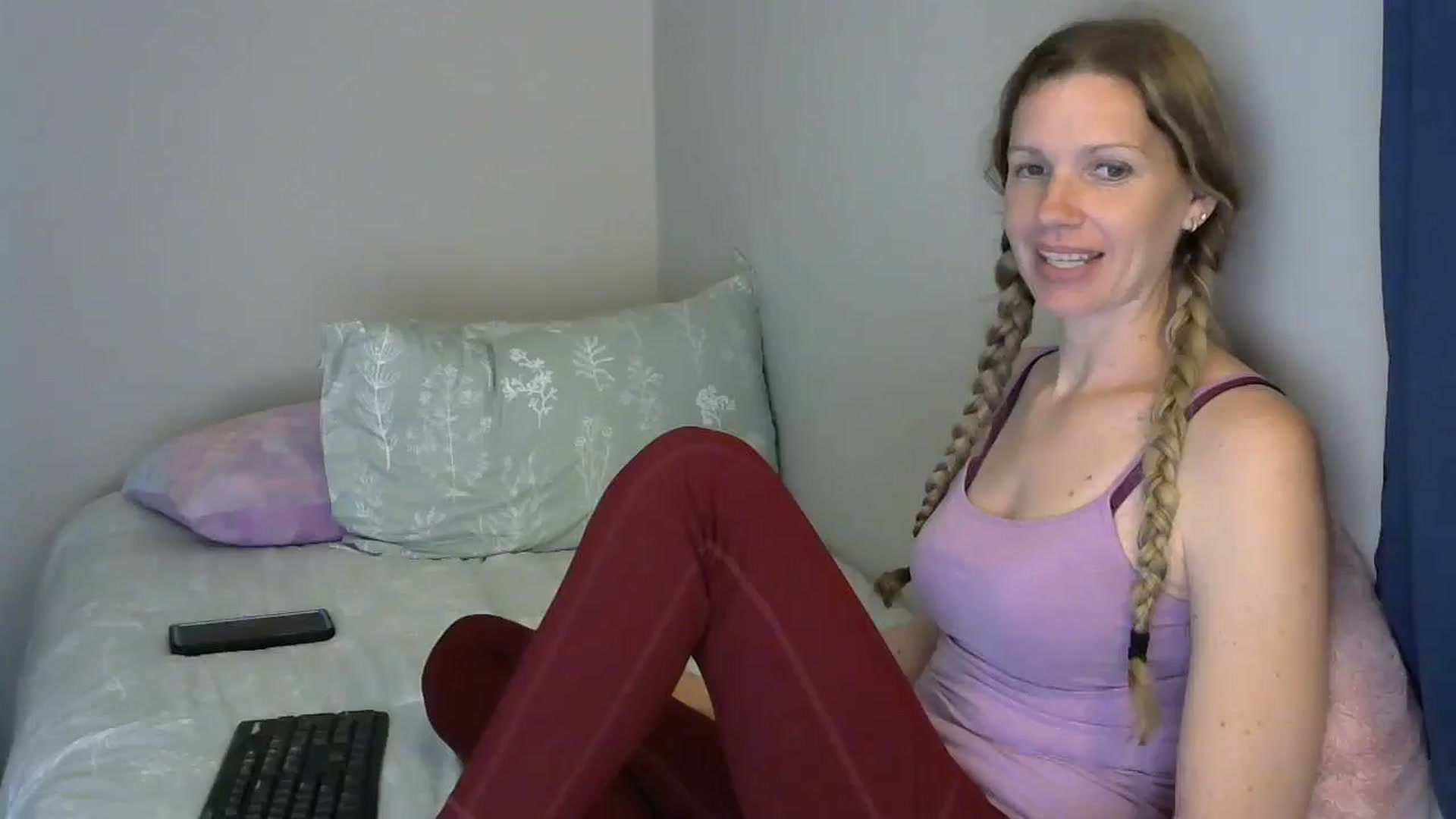 Gallery image thumbnail from SouthernNsexi's myfreecams stream on, 04/26/2024, 13:06 image 4 of 20