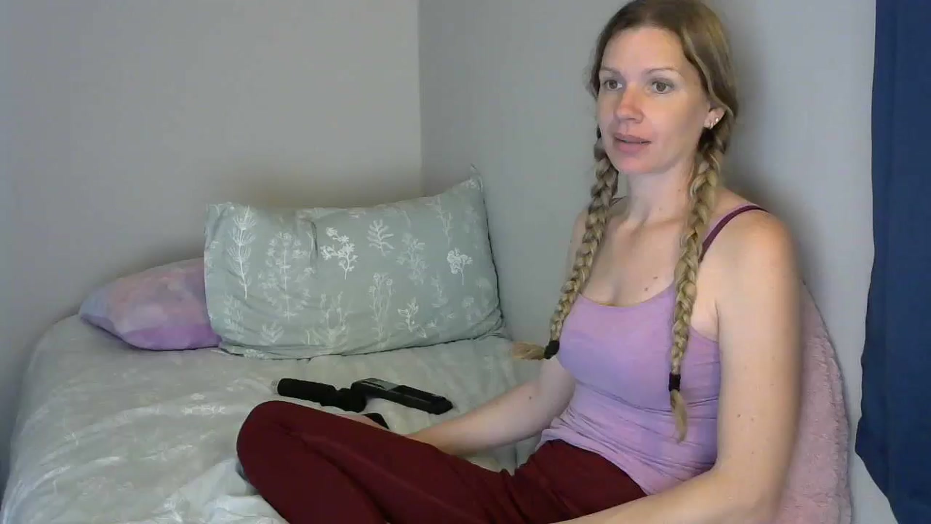Gallery image thumbnail from SouthernNsexi's myfreecams stream on, 04/26/2024, 13:06 image 15 of 20