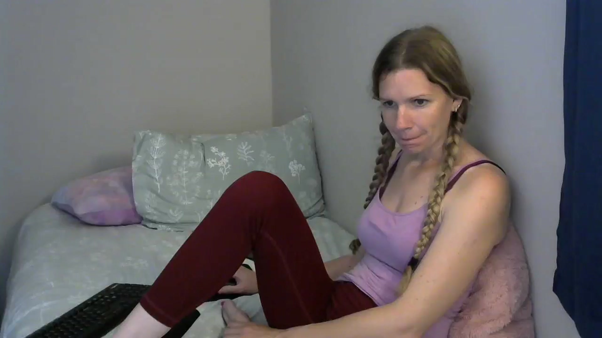 Gallery image thumbnail from SouthernNsexi's myfreecams stream on, 04/26/2024, 13:06 image 8 of 20