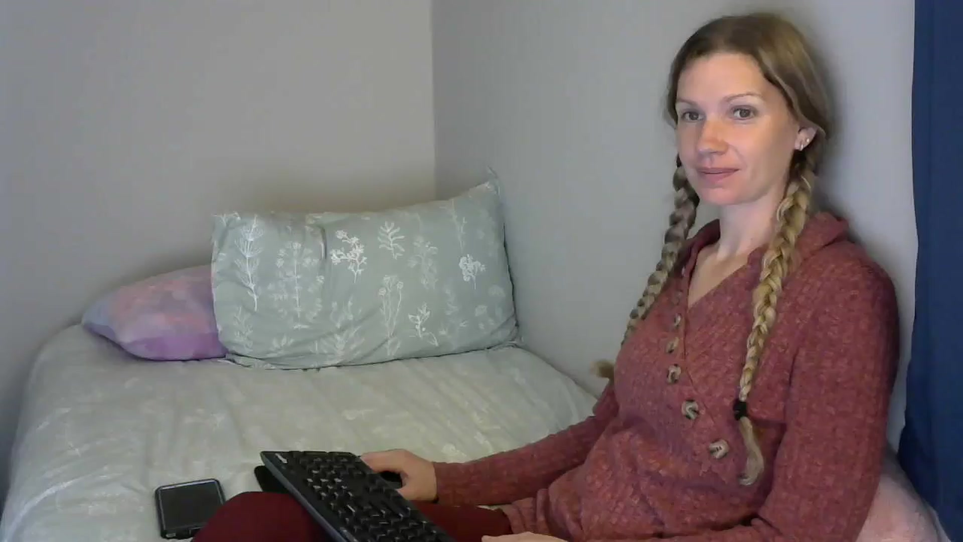 Gallery image thumbnail from SouthernNsexi's myfreecams stream on, 04/26/2024, 13:06 image 2 of 20