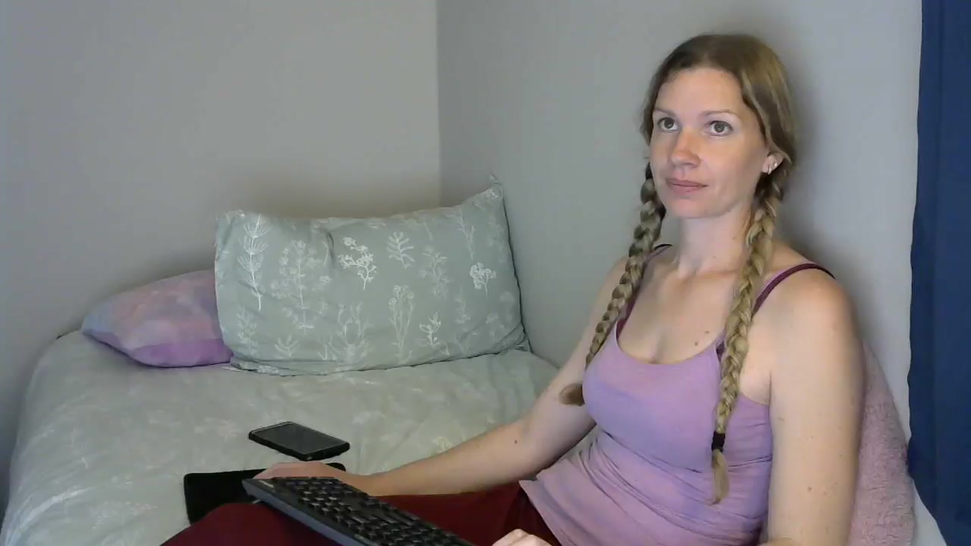 Gallery image thumbnail from SouthernNsexi's myfreecams stream on, 04/26/2024, 14:01 image 17 of 20