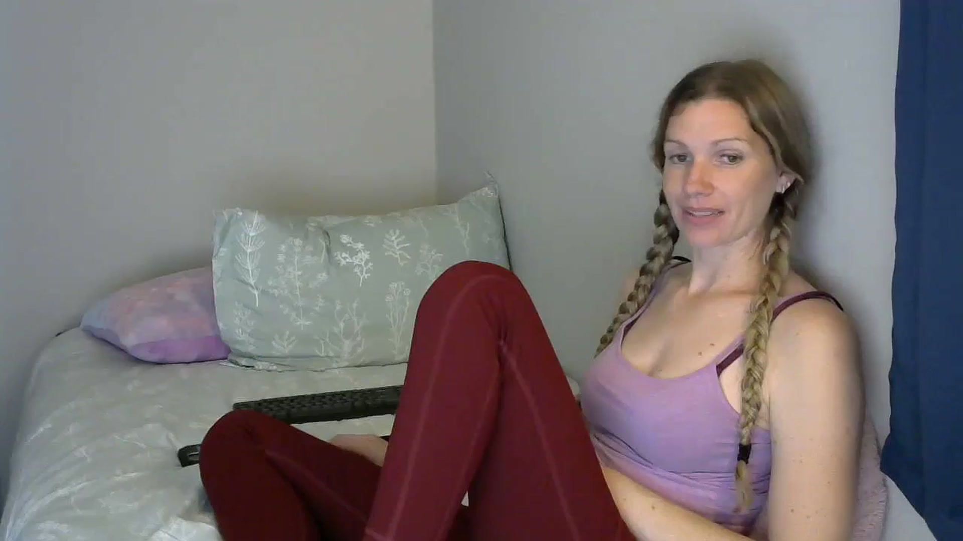 Gallery image thumbnail from SouthernNsexi's myfreecams stream on, 04/26/2024, 14:01 image 20 of 20
