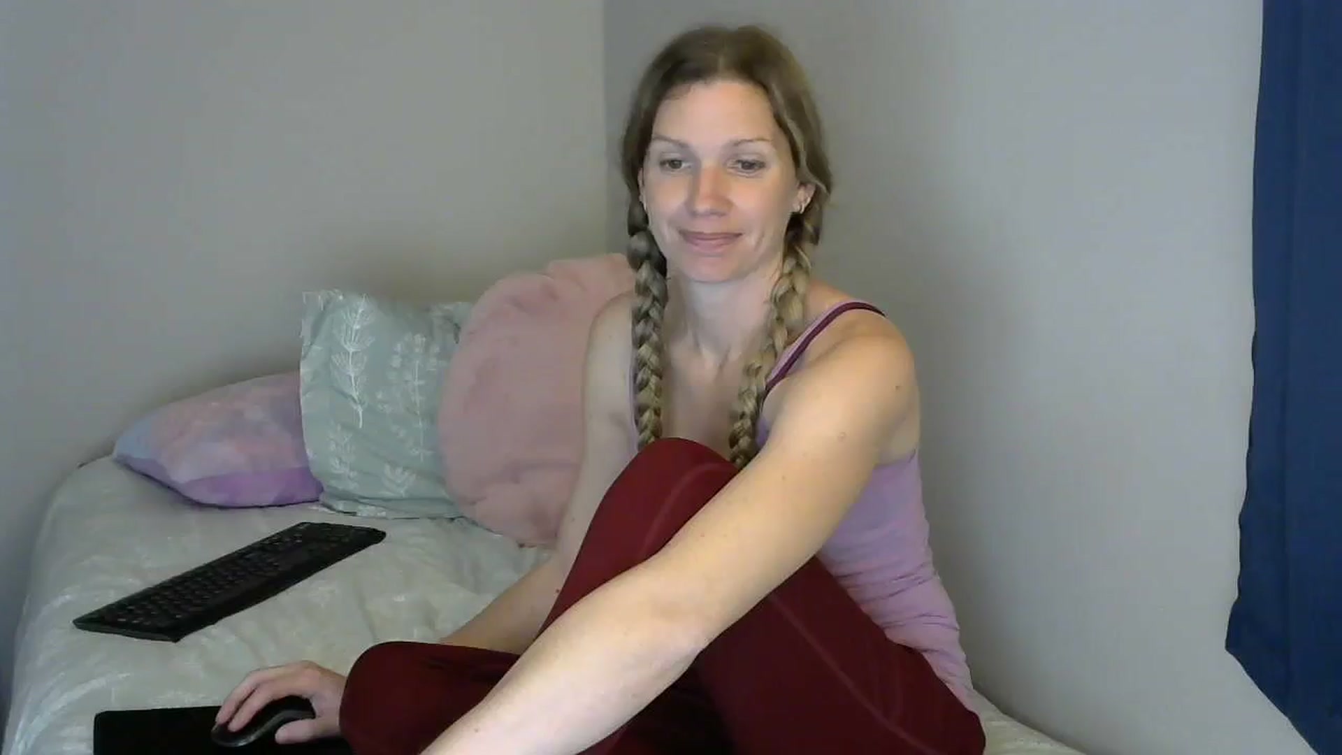 Gallery image thumbnail from SouthernNsexi's myfreecams stream on, 04/26/2024, 14:01 image 6 of 20