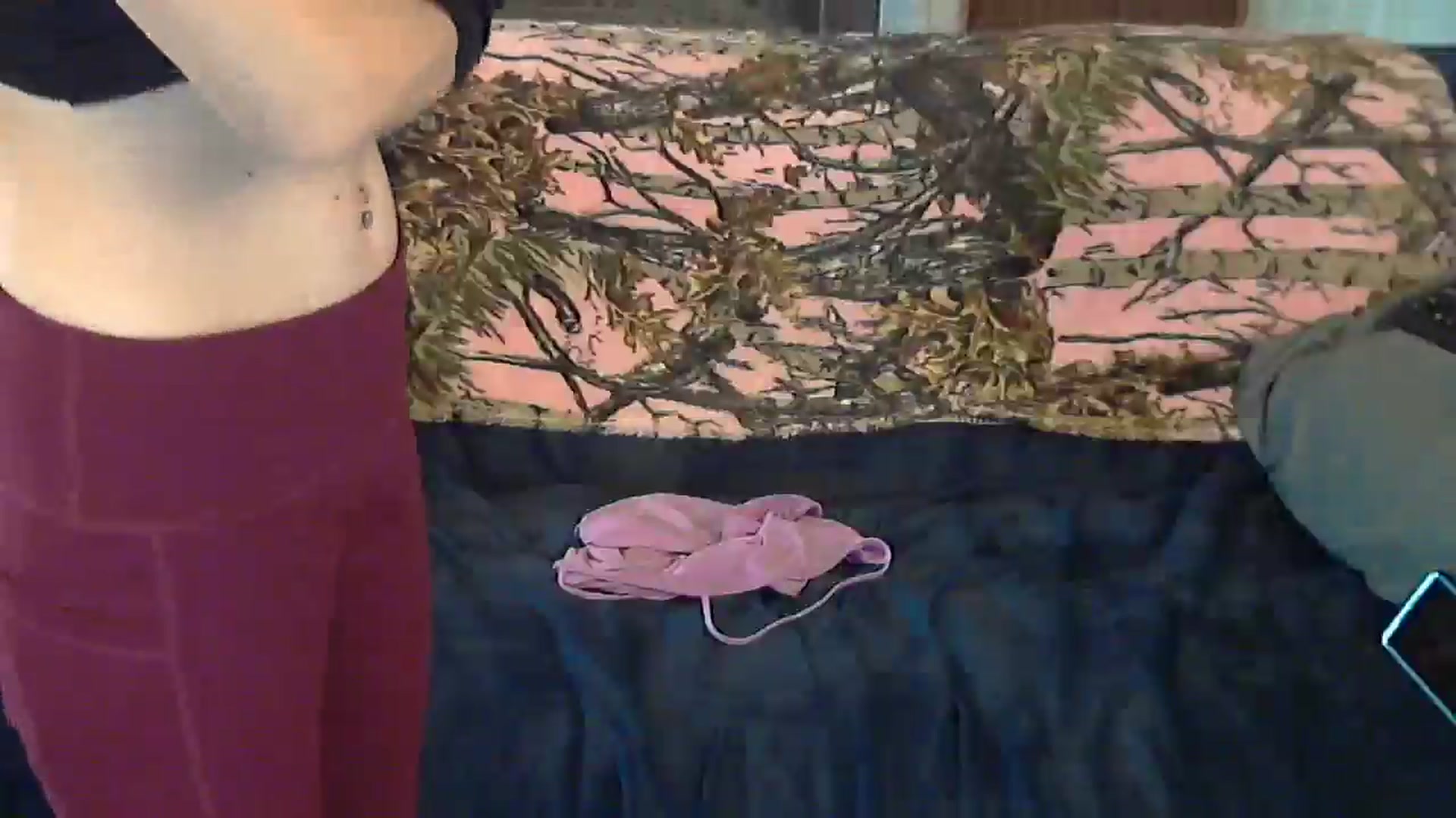 Gallery image thumbnail from SouthernNsexi's myfreecams stream on, 04/27/2024, 14:09 image 19 of 20