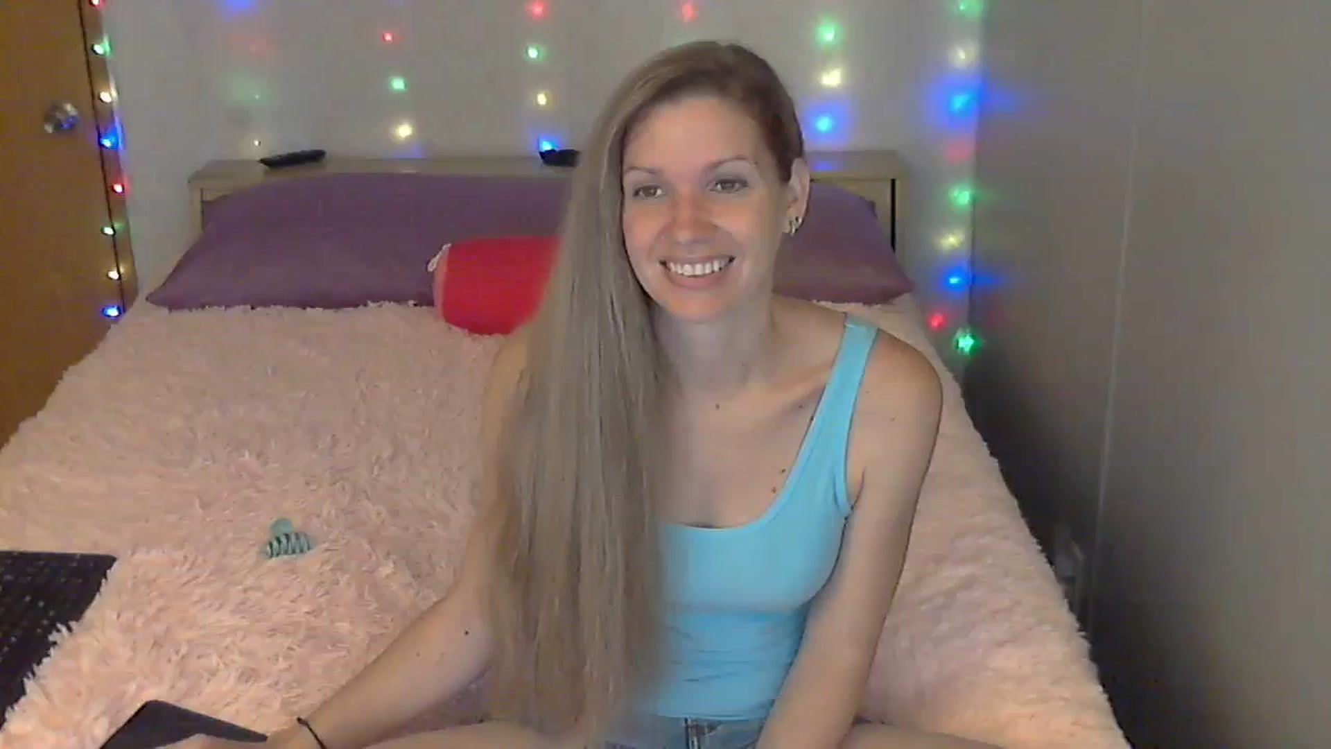 Gallery image thumbnail from SouthernNsexi's myfreecams stream on, 05/07/2024, 14:05 image 15 of 20