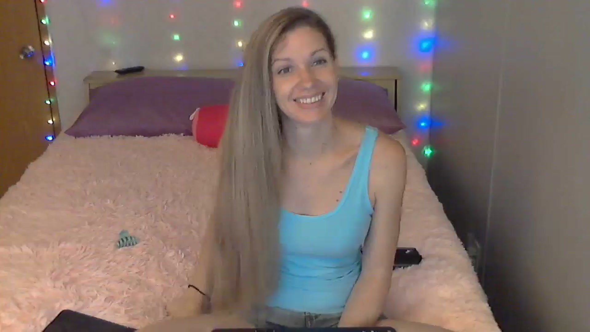 Gallery image thumbnail from SouthernNsexi's myfreecams stream on, 05/07/2024, 14:05 image 13 of 20