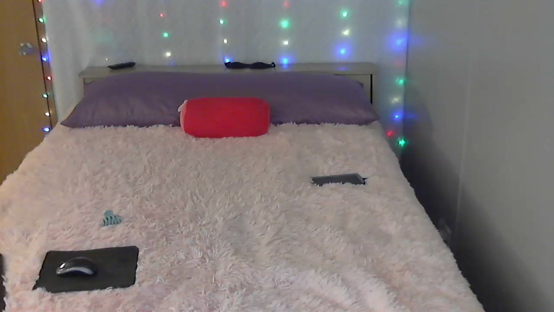 Gallery image thumbnail from SouthernNsexi's myfreecams stream on, 05/07/2024, 14:05 image 8 of 20