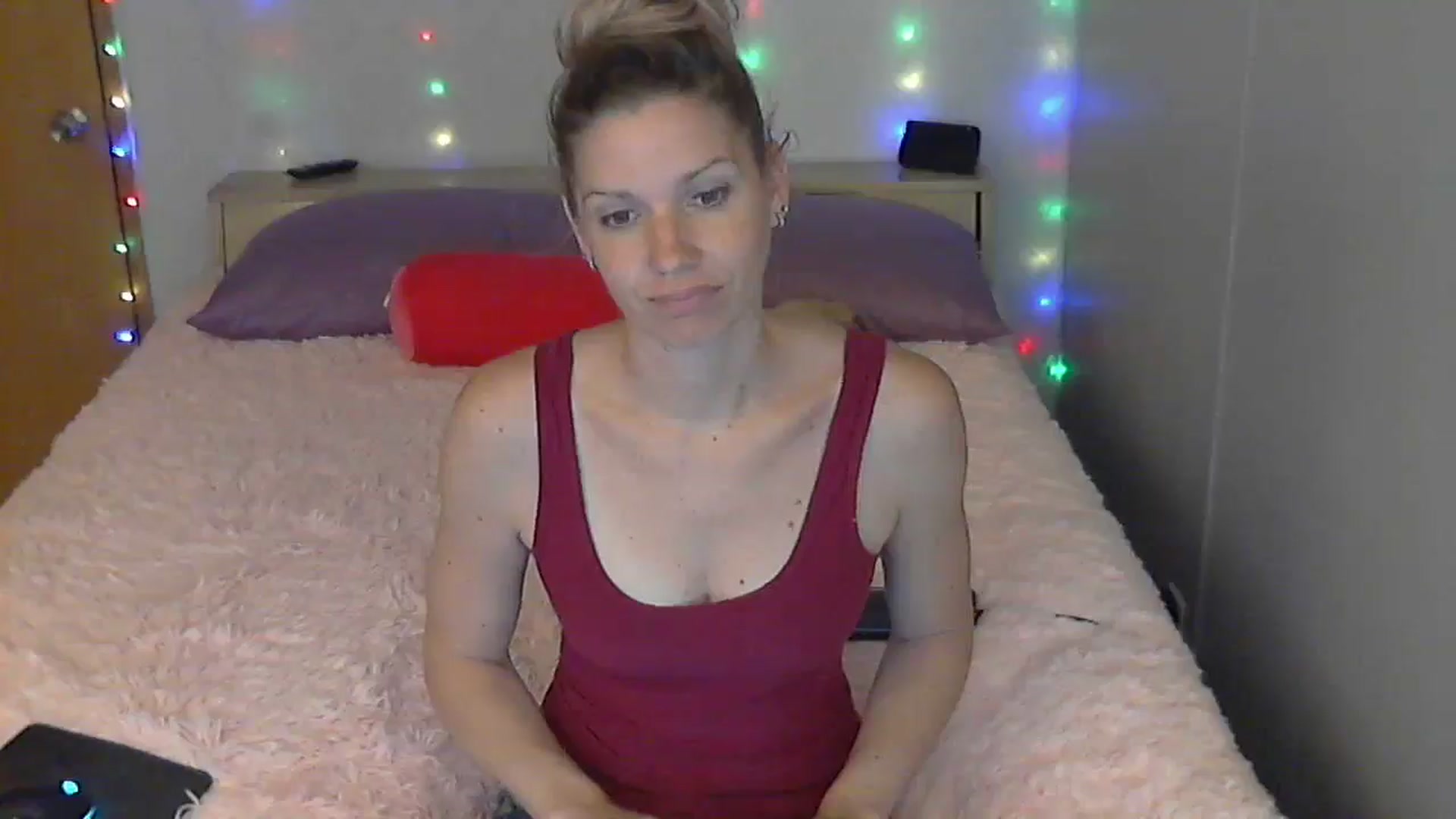 Gallery image thumbnail from SouthernNsexi's myfreecams stream on, 05/12/2024, 13:05 image 5 of 20