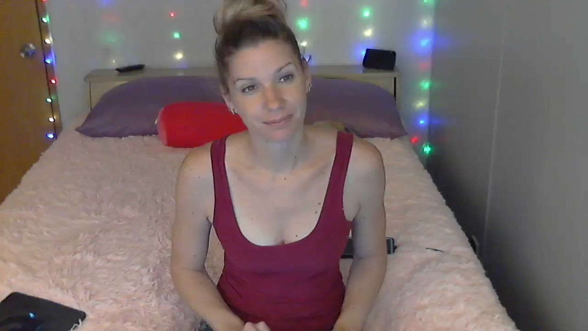 Gallery image thumbnail from SouthernNsexi's myfreecams stream on, 05/12/2024, 13:05 image 4 of 20