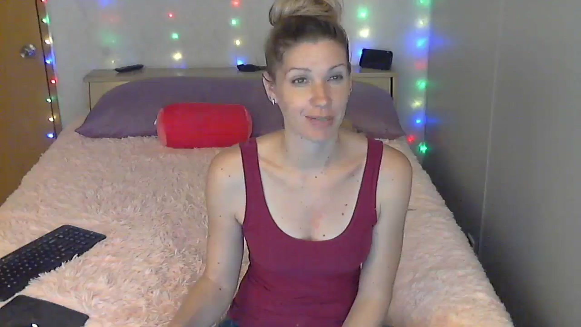 Gallery image thumbnail from SouthernNsexi's myfreecams stream on, 05/12/2024, 14:16 image 4 of 20