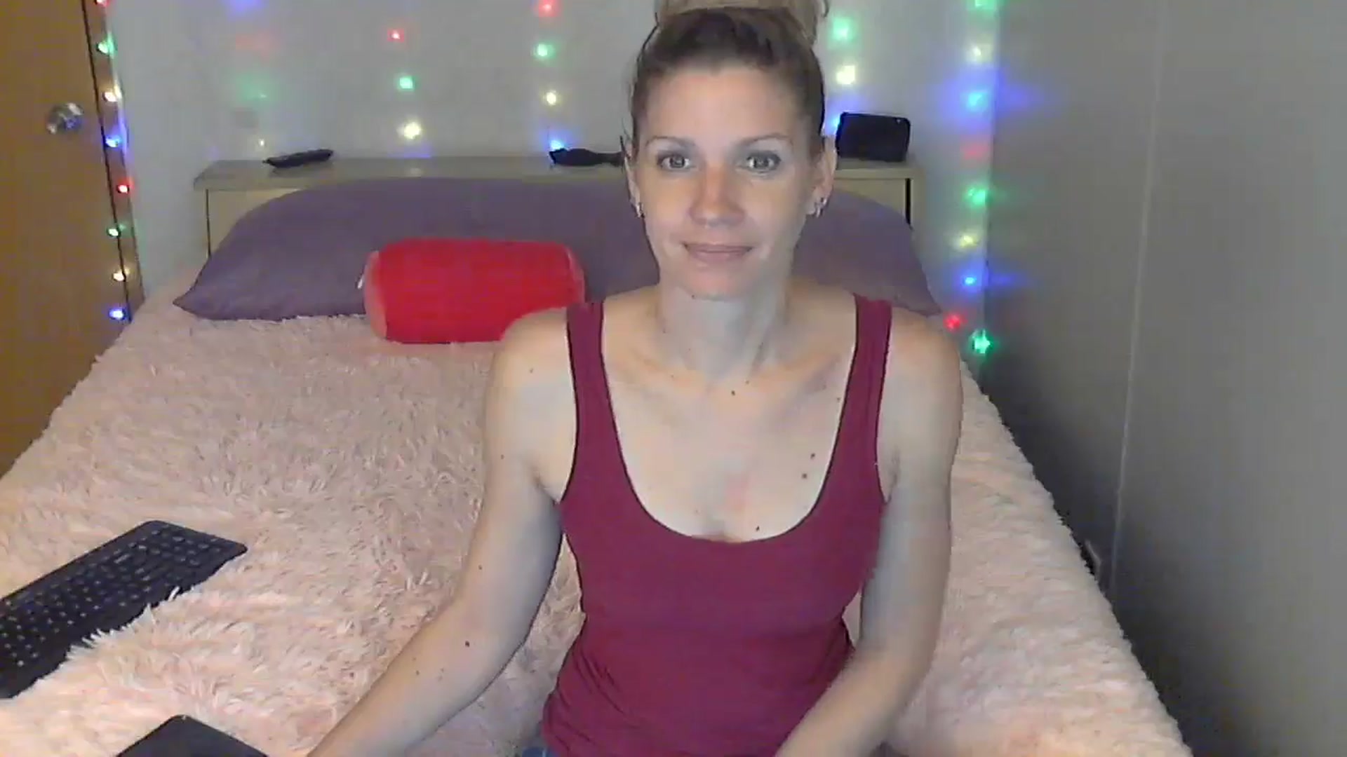 Gallery image thumbnail from SouthernNsexi's myfreecams stream on, 05/12/2024, 14:16 image 7 of 20