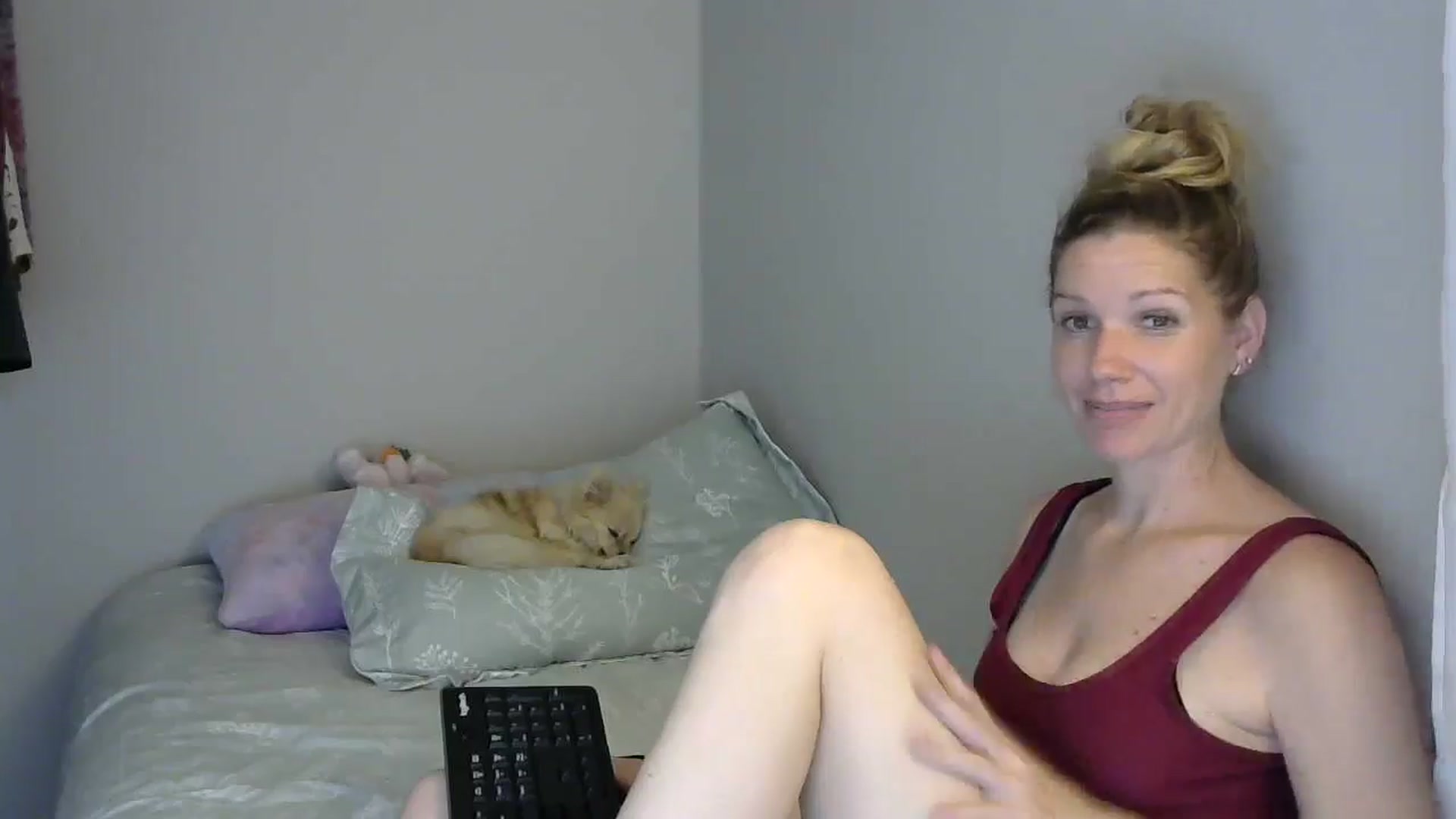 Gallery image thumbnail from SouthernNsexi's myfreecams stream on, 05/13/2024, 13:48 image 15 of 20