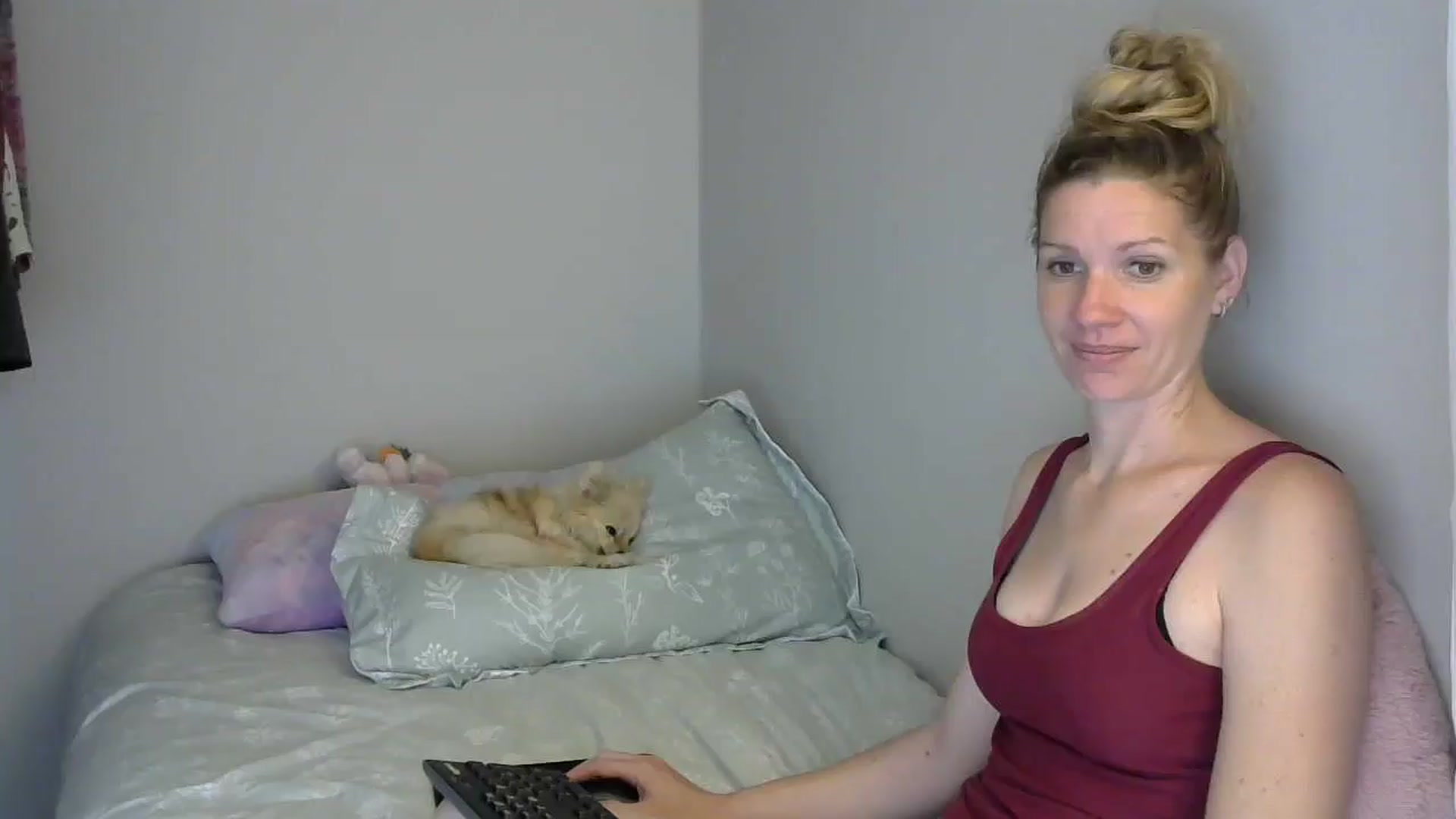 Gallery image thumbnail from SouthernNsexi's myfreecams stream on, 05/13/2024, 13:48 image 11 of 20