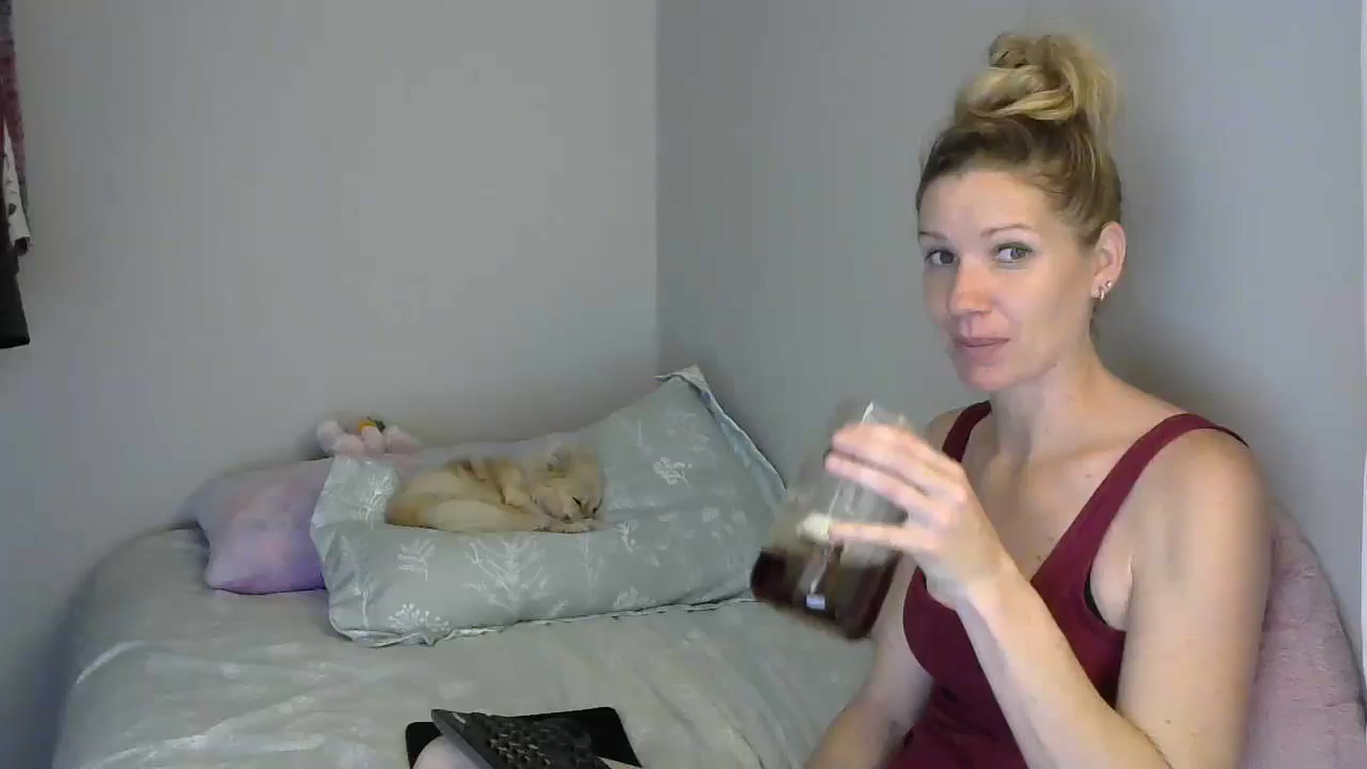 Gallery image thumbnail from SouthernNsexi's myfreecams stream on, 05/13/2024, 13:48 image 10 of 20
