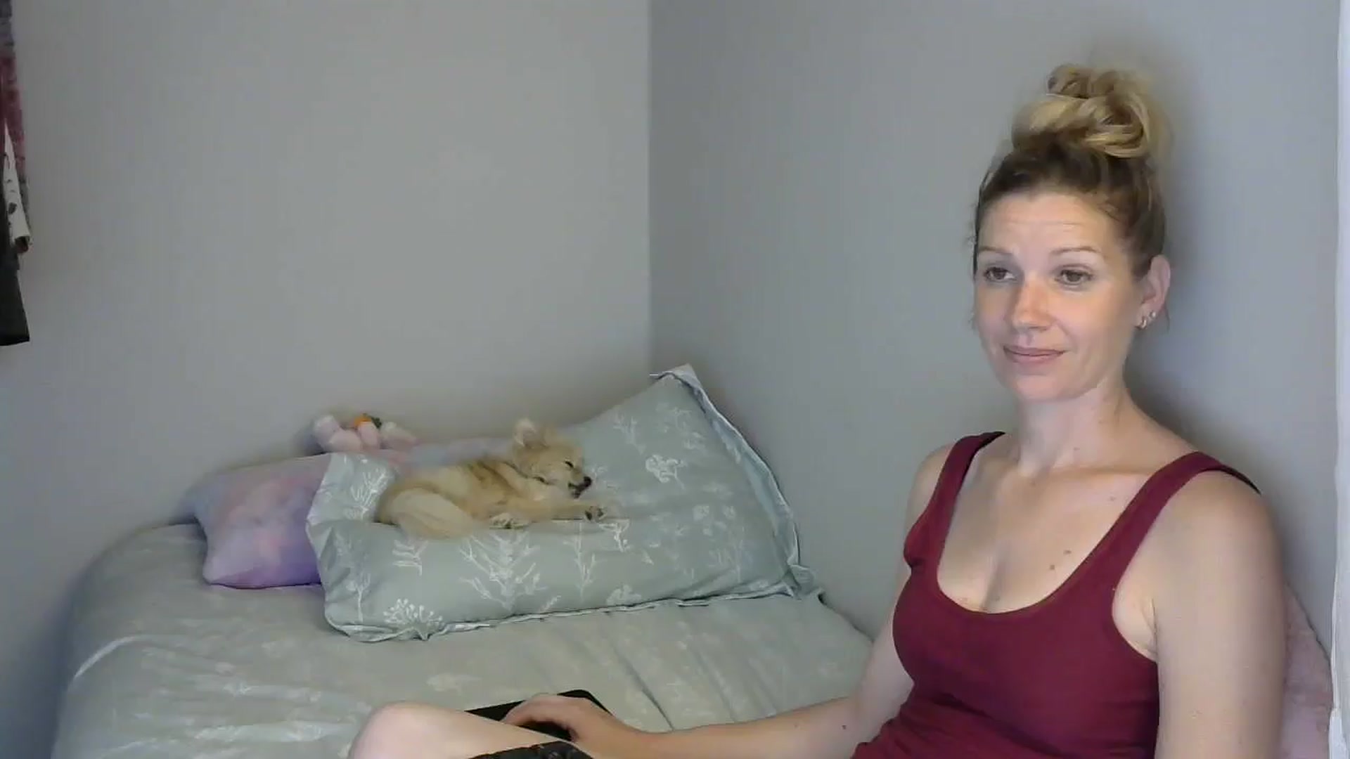 Gallery image thumbnail from SouthernNsexi's myfreecams stream on, 05/13/2024, 14:39 image 5 of 20