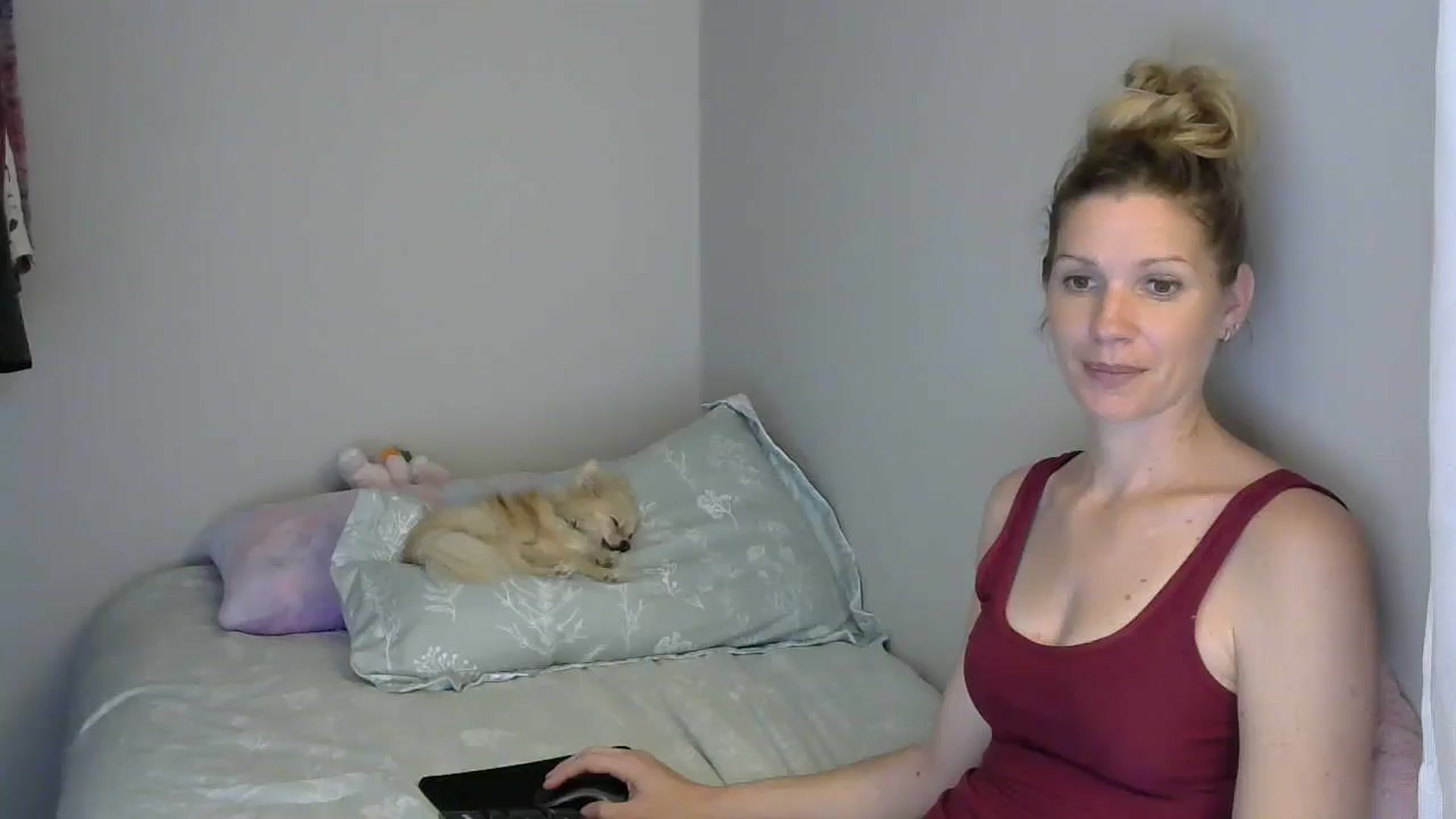 Gallery image thumbnail from SouthernNsexi's myfreecams stream on, 05/13/2024, 14:39 image 14 of 20