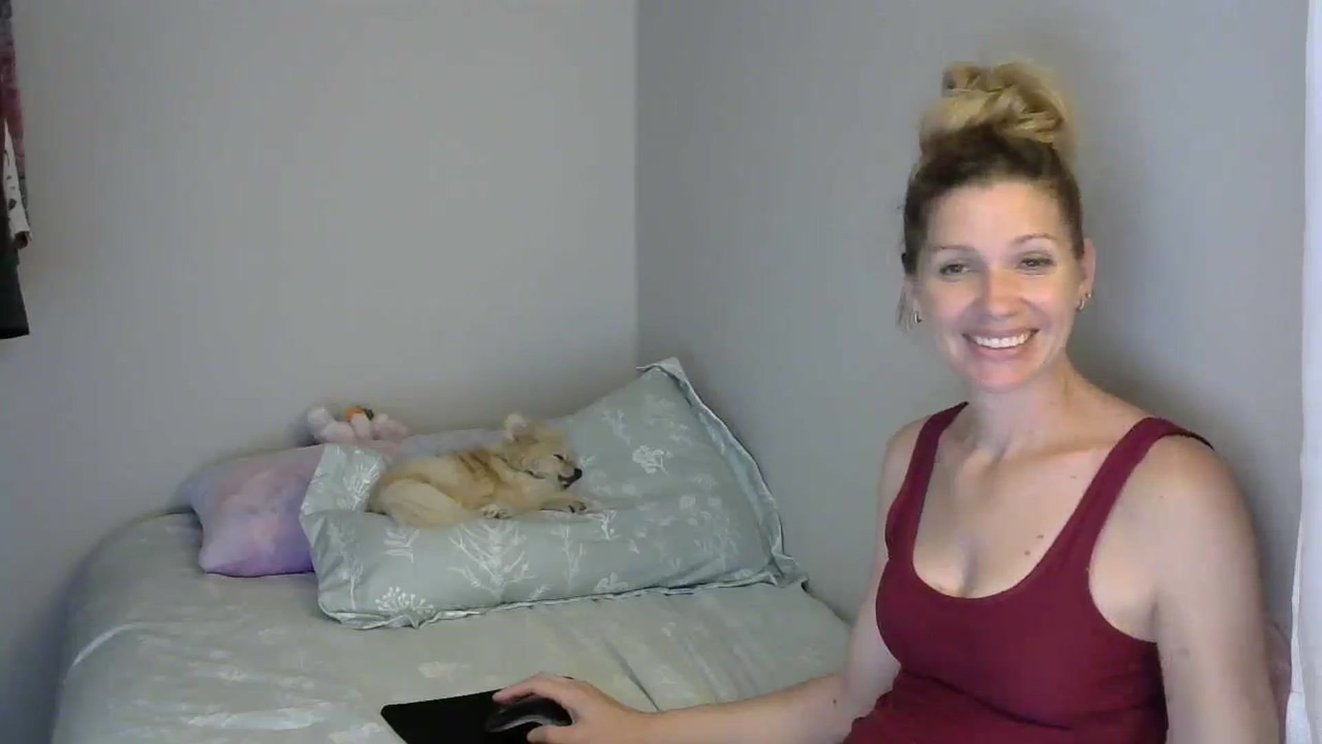 Gallery image thumbnail from SouthernNsexi's myfreecams stream on, 05/13/2024, 14:39 image 10 of 20