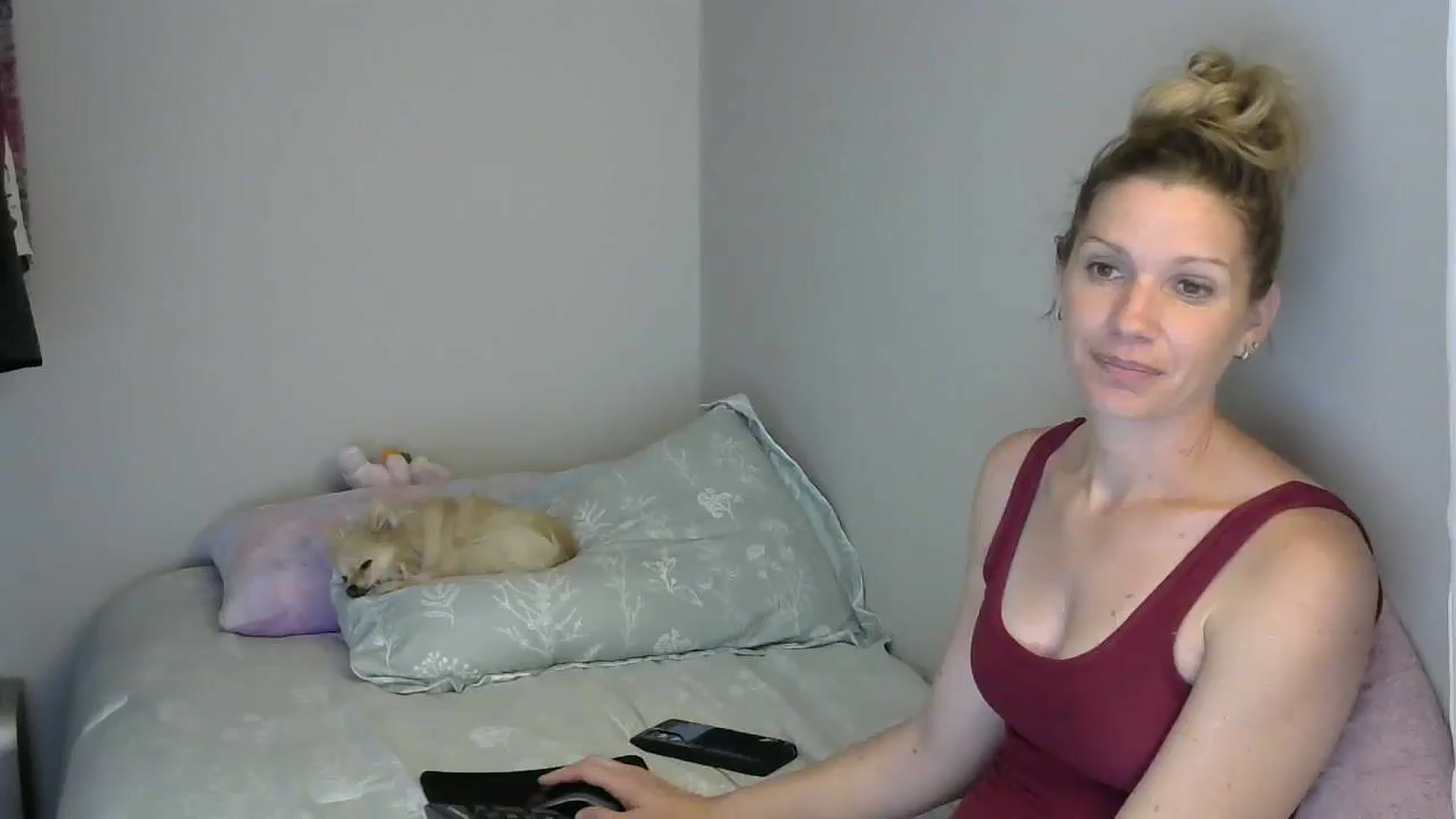 Gallery image thumbnail from SouthernNsexi's myfreecams stream on, 05/13/2024, 15:11 image 9 of 20