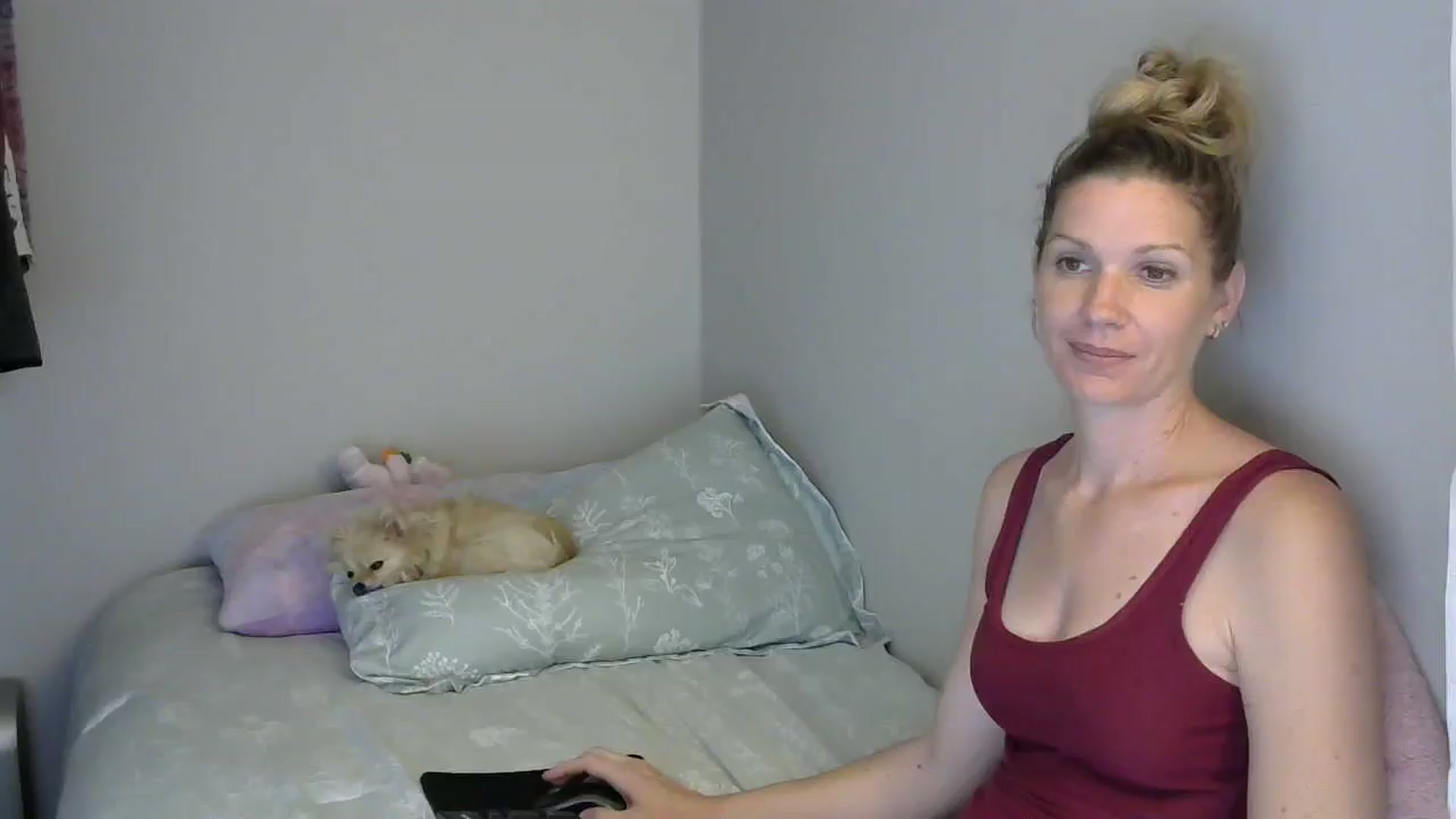 Gallery image thumbnail from SouthernNsexi's myfreecams stream on, 05/13/2024, 15:11 image 13 of 20