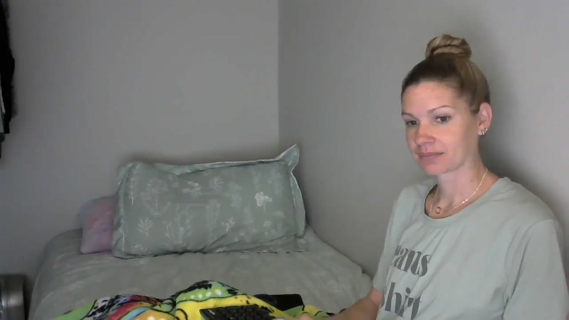 Gallery image thumbnail from SouthernNsexi's myfreecams stream on, 05/16/2024, 14:26 image 2 of 20