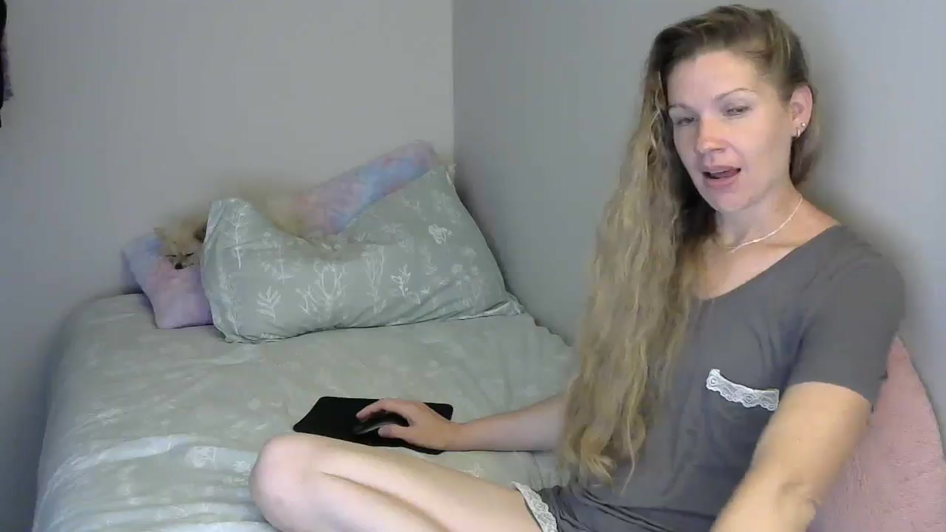 Gallery image thumbnail from SouthernNsexi's myfreecams stream on, 05/17/2024, 14:00 image 12 of 20