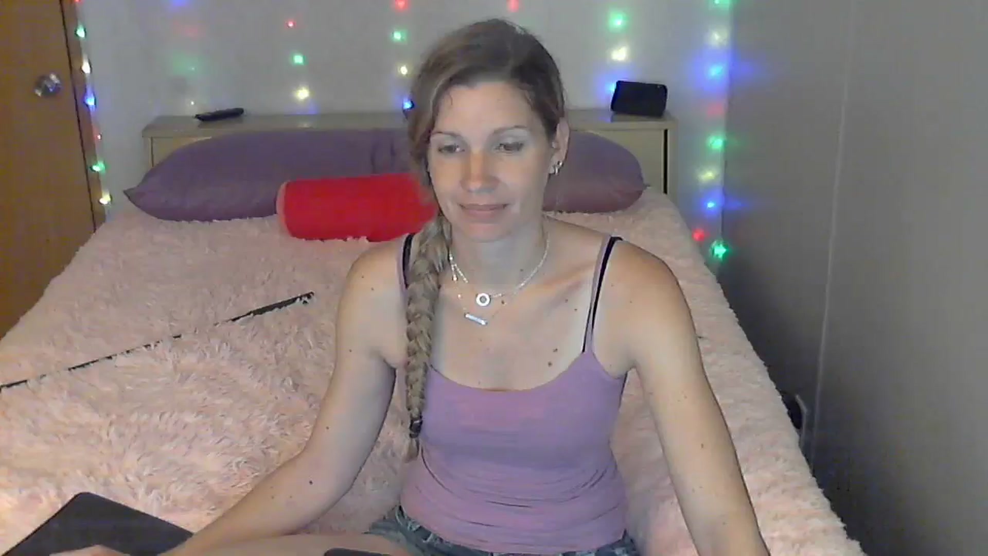 Gallery image thumbnail from SouthernNsexi's myfreecams stream on, 05/21/2024, 14:45 image 4 of 20