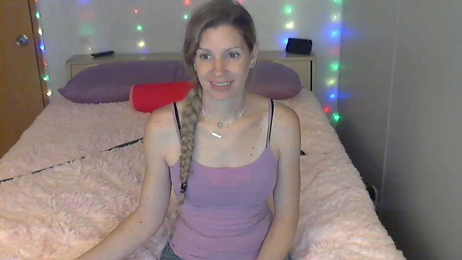 Gallery image thumbnail from SouthernNsexi's myfreecams stream on, 05/21/2024, 14:45 image 7 of 20