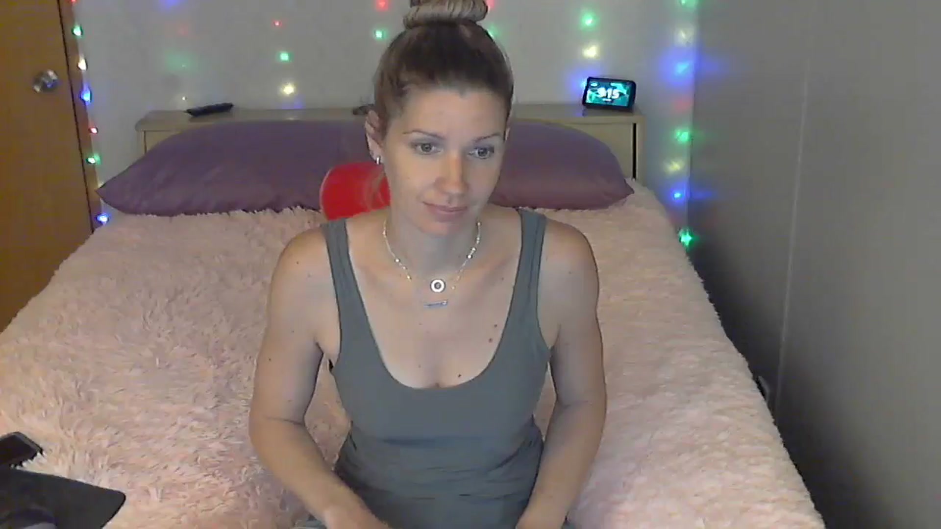 Gallery image thumbnail from SouthernNsexi's myfreecams stream on, 05/25/2024, 14:42 image 14 of 20