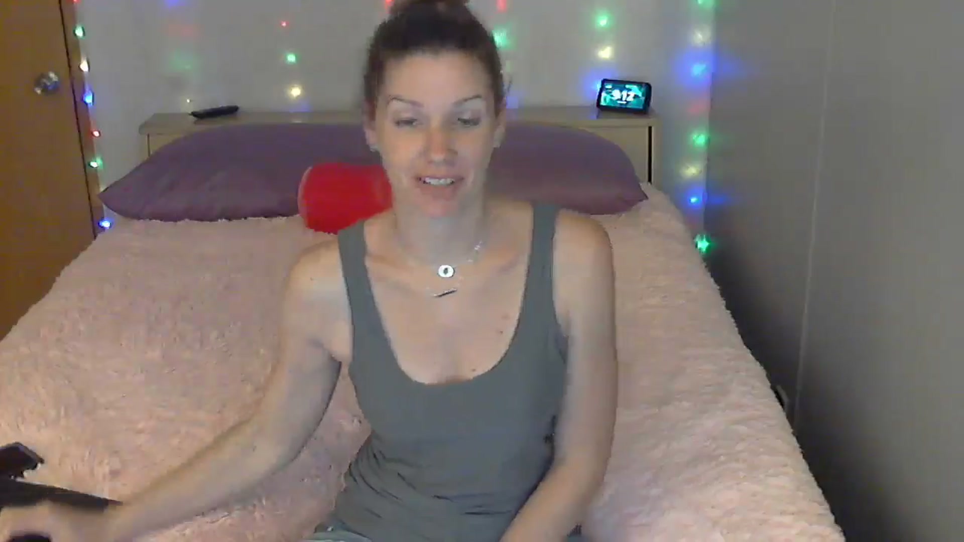Gallery image thumbnail from SouthernNsexi's myfreecams stream on, 05/25/2024, 14:42 image 13 of 20