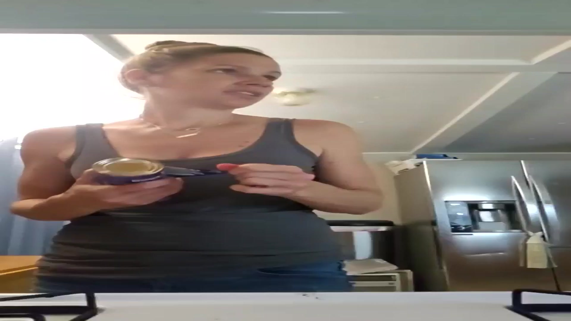 Gallery image thumbnail from SouthernNsexi's myfreecams stream on, 05/25/2024, 14:42 image 1 of 20