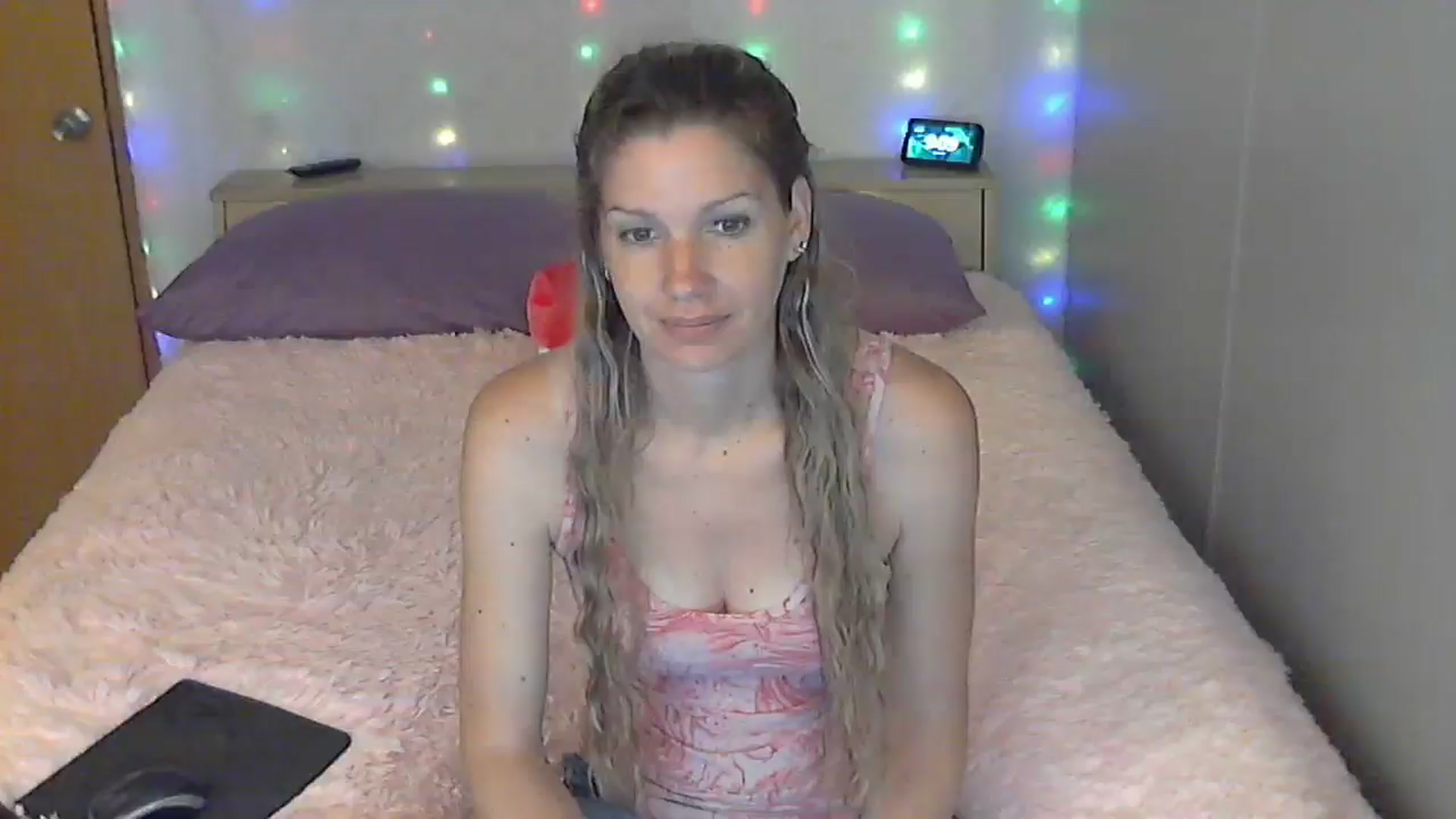 Gallery image thumbnail from SouthernNsexi's myfreecams stream on, 06/02/2024, 14:30 image 1 of 20