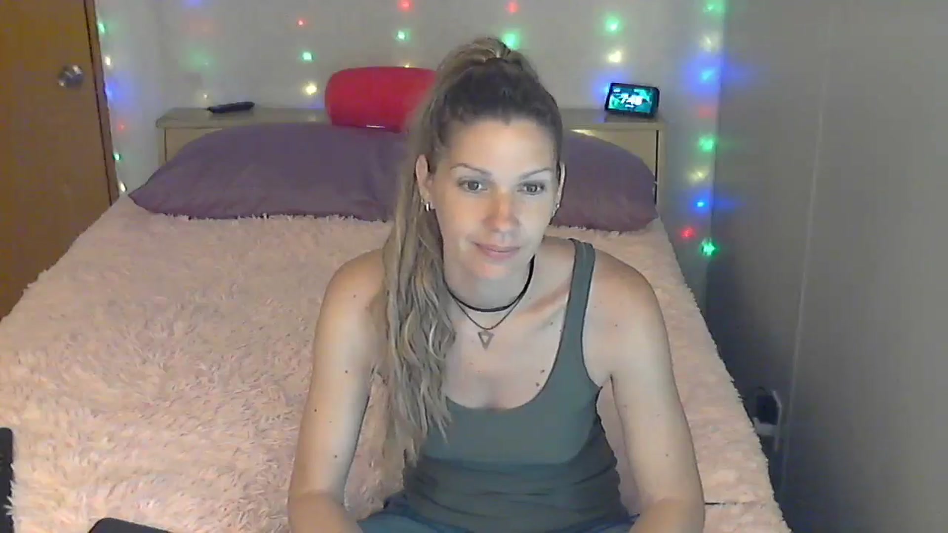 Gallery image thumbnail from SouthernNsexi's myfreecams stream on, 06/05/2024, 13:07 image 13 of 20